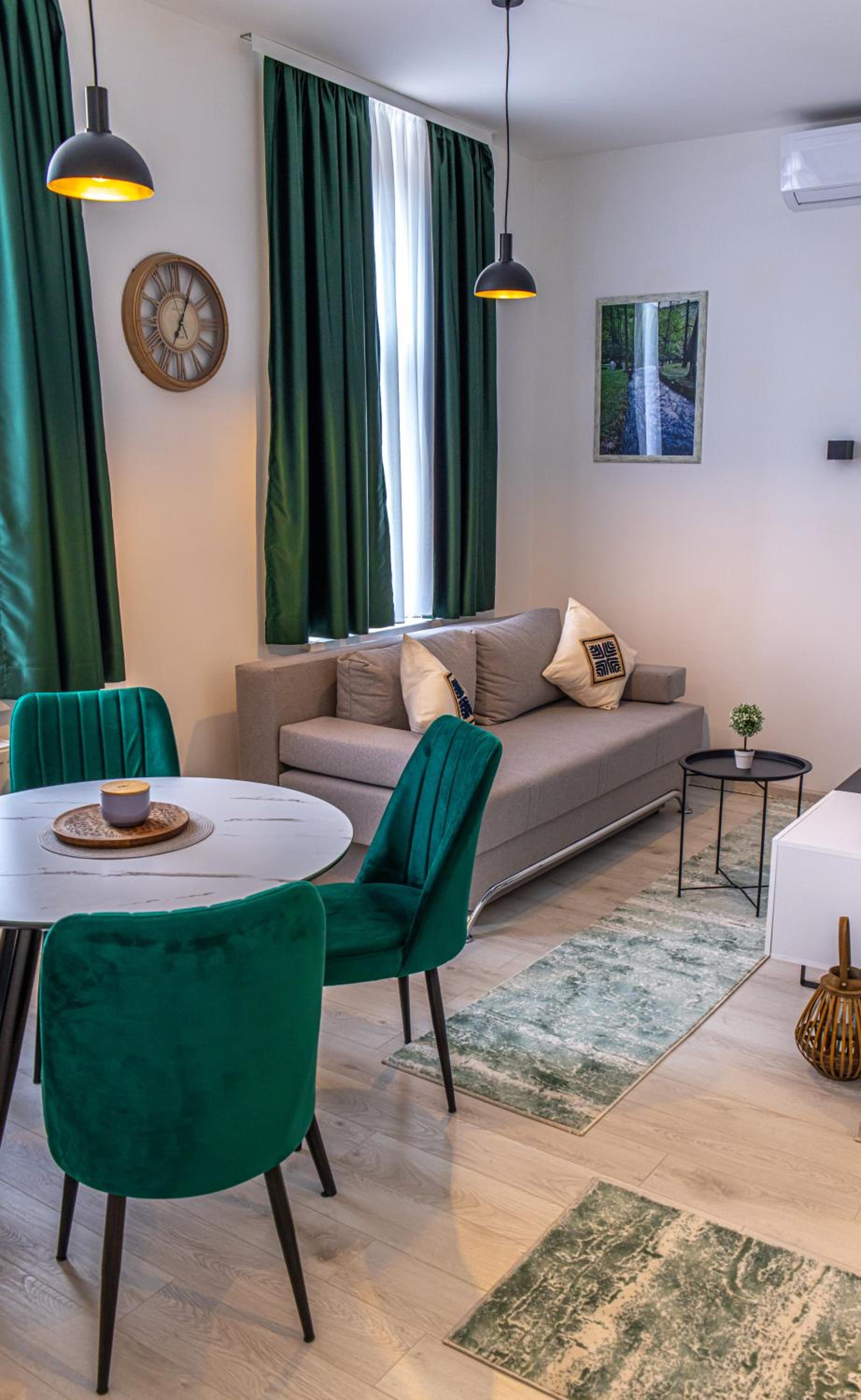 FIT Apartments