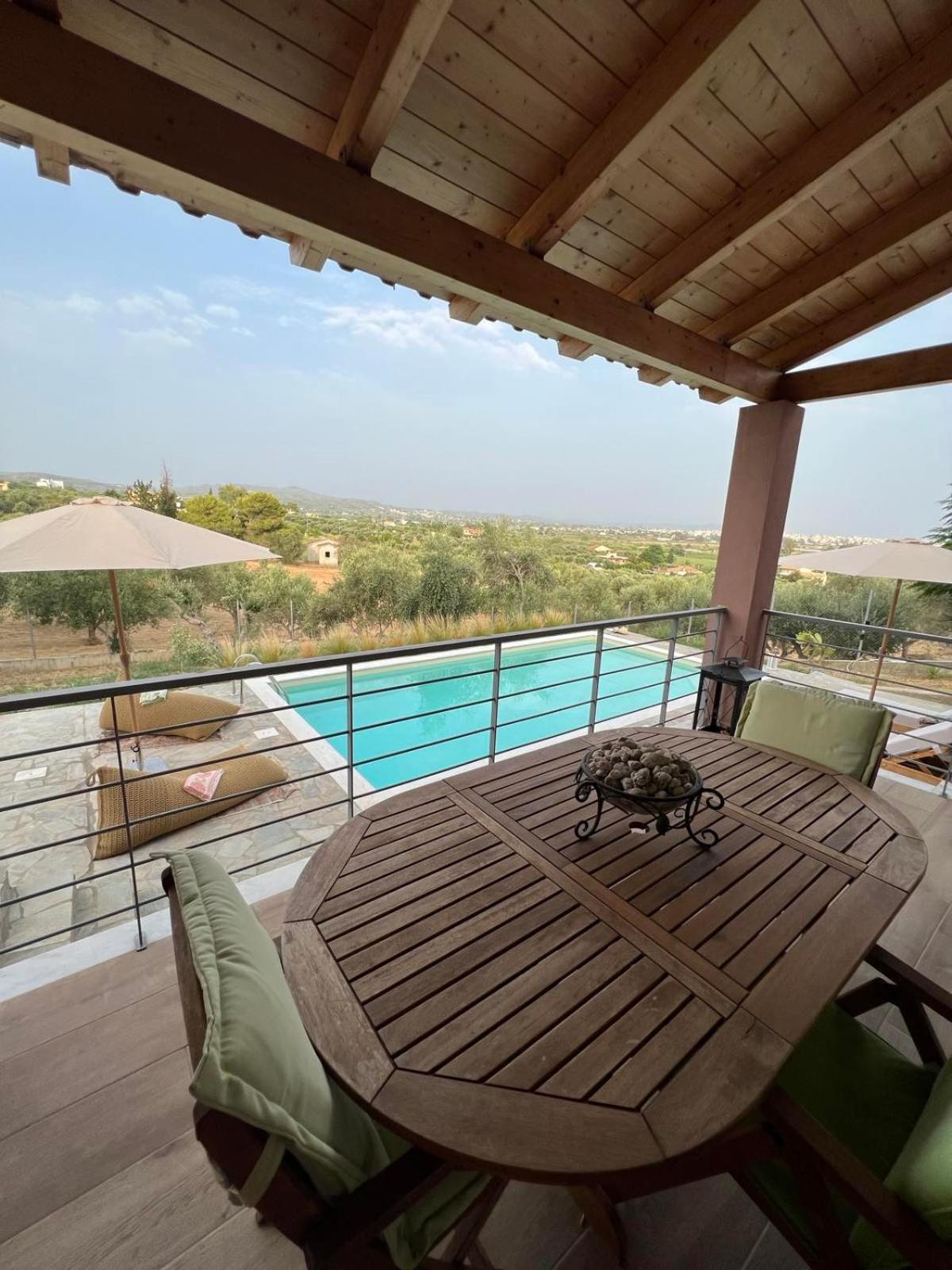 DOBRINO TRADIZIO Peloponnese Villa