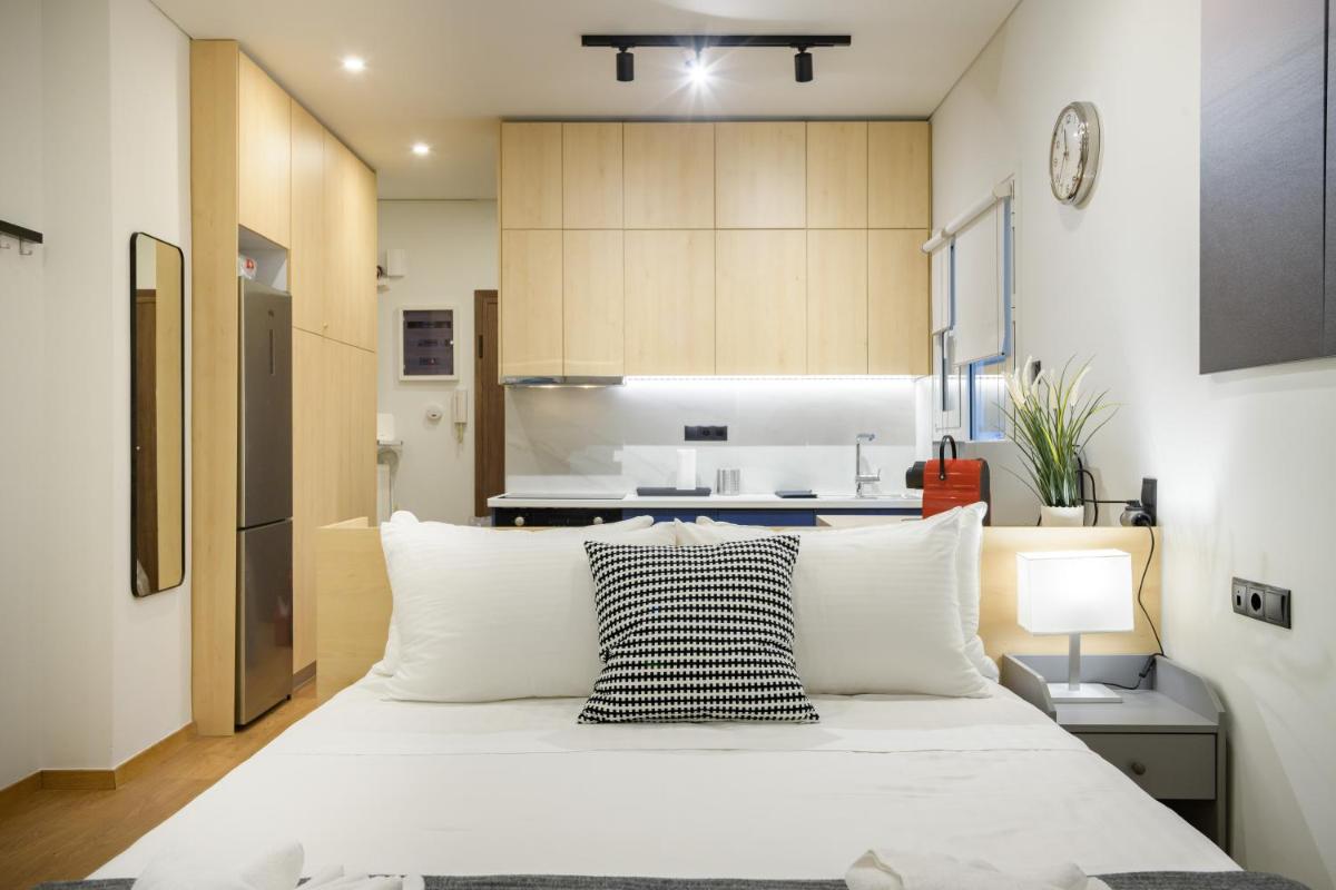 Seaside Serenity: Charming Studio Flat