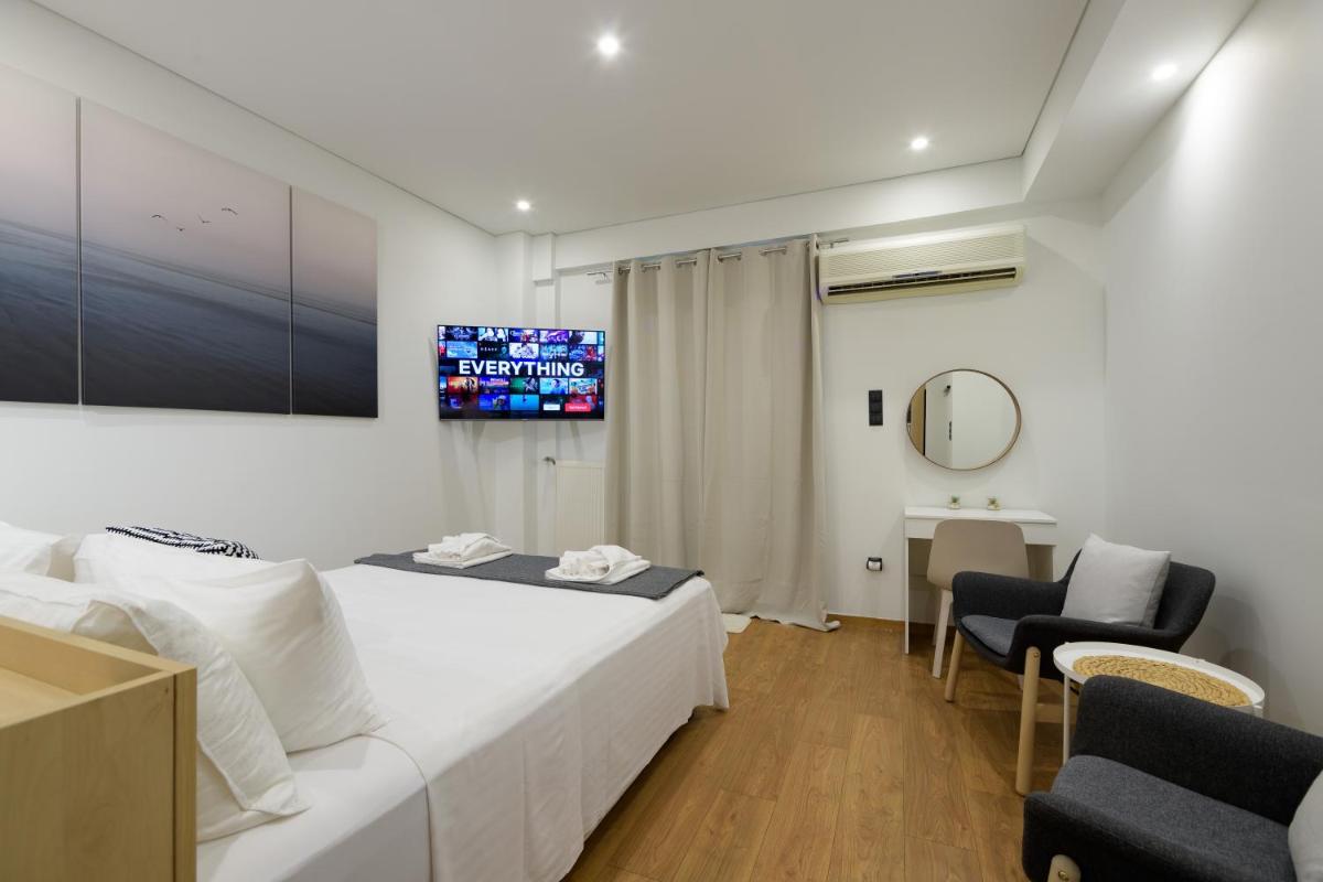 Seaside Serenity: Charming Studio Flat