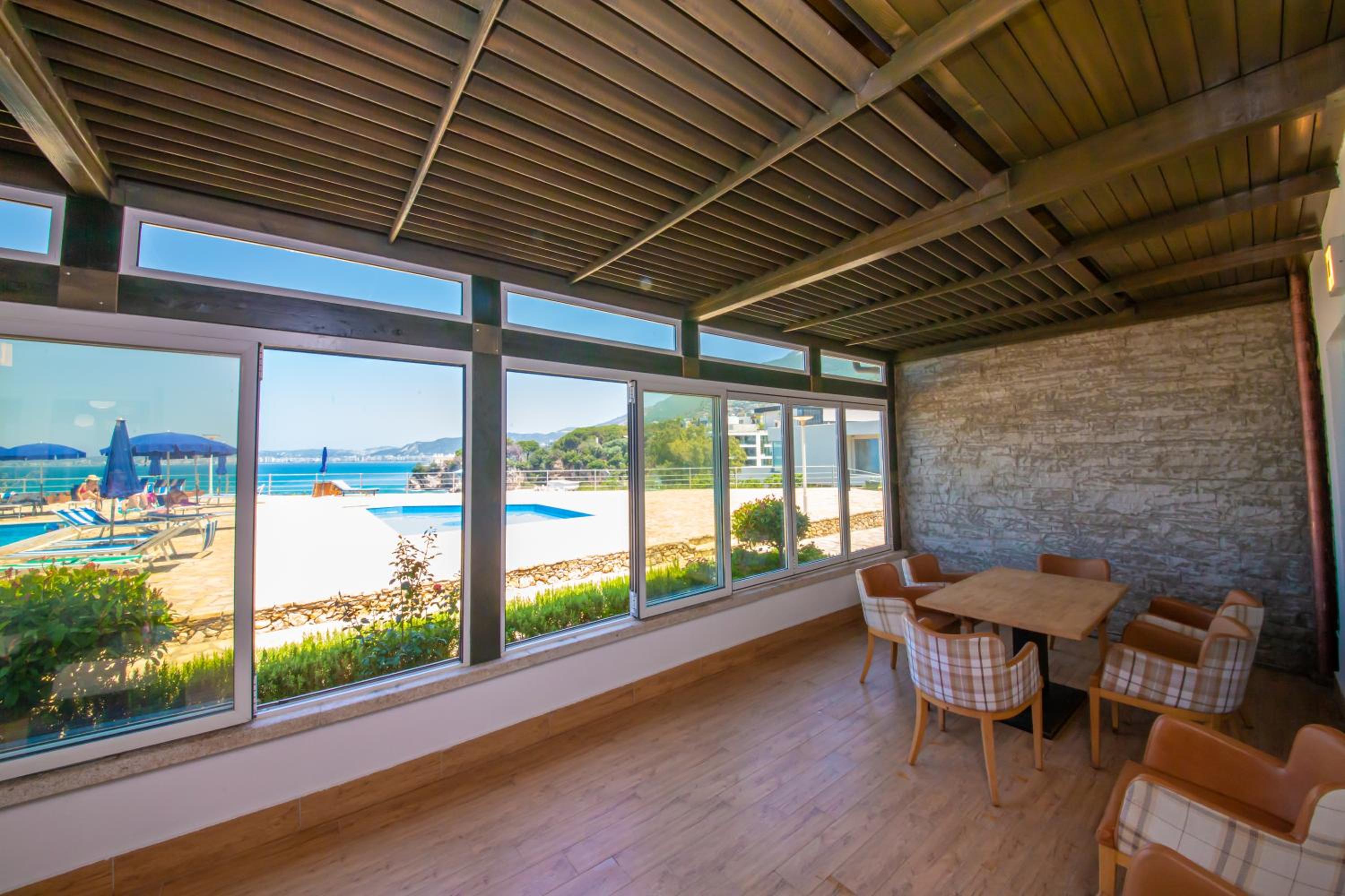 Luxury Villa 2