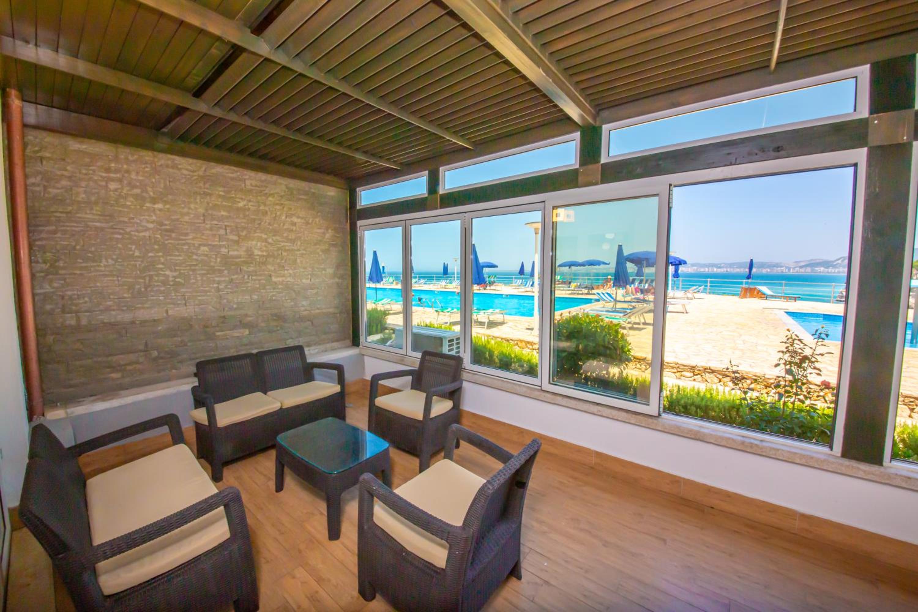 Luxury Villa 2