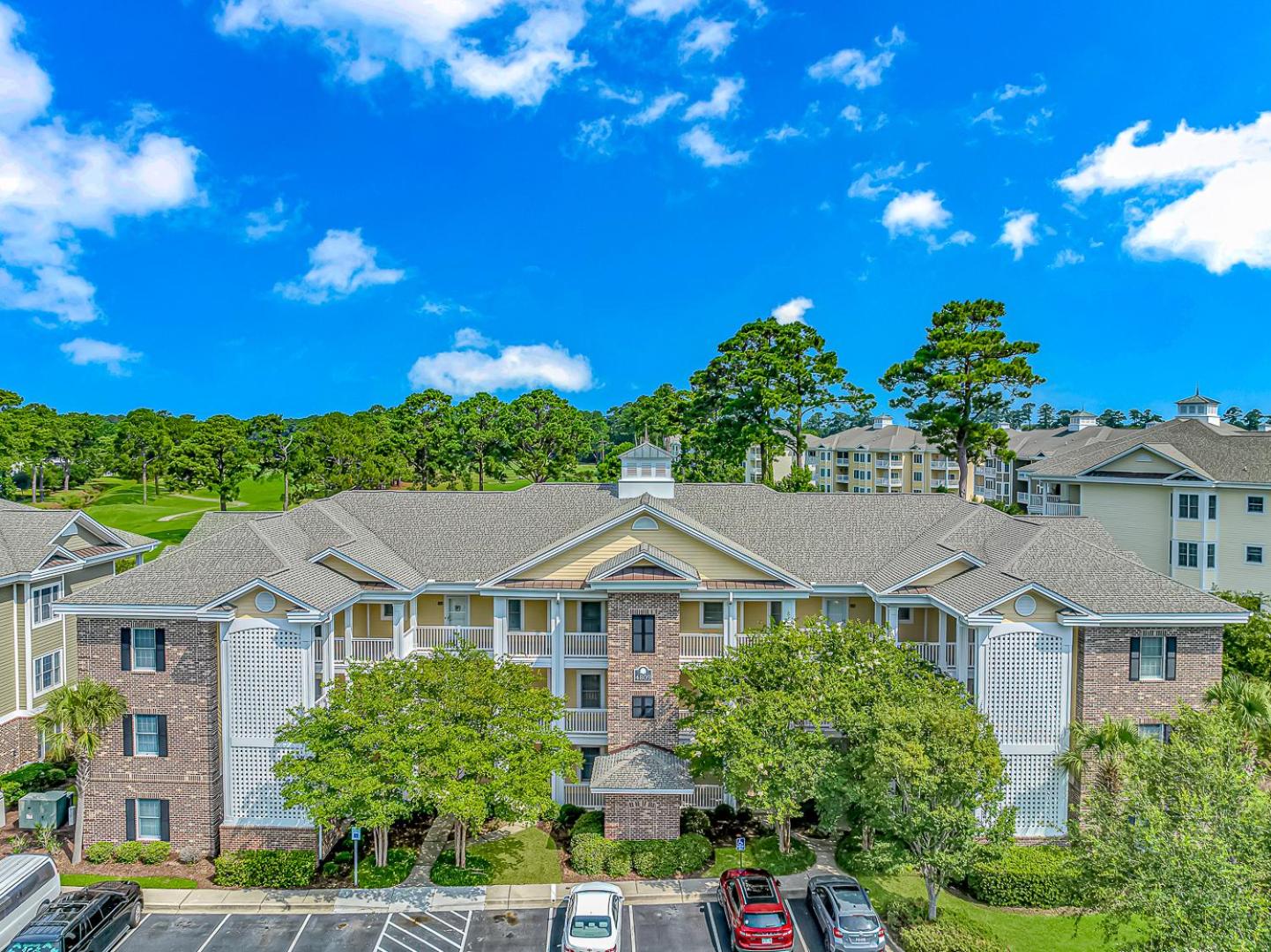 Top Floor 3 Bedroom Condo- Incredible Views of The Golf Course! Magnolia Pointe 301 view 5