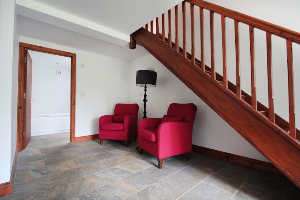 A nicely presented friendly comfortable ECO cottage view 4