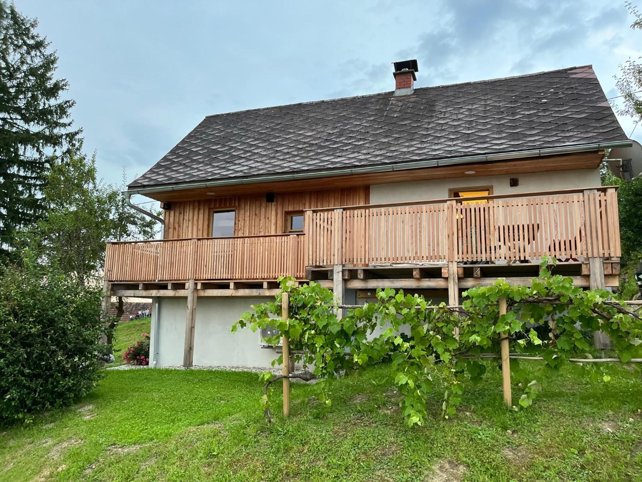 KRASTHAUS