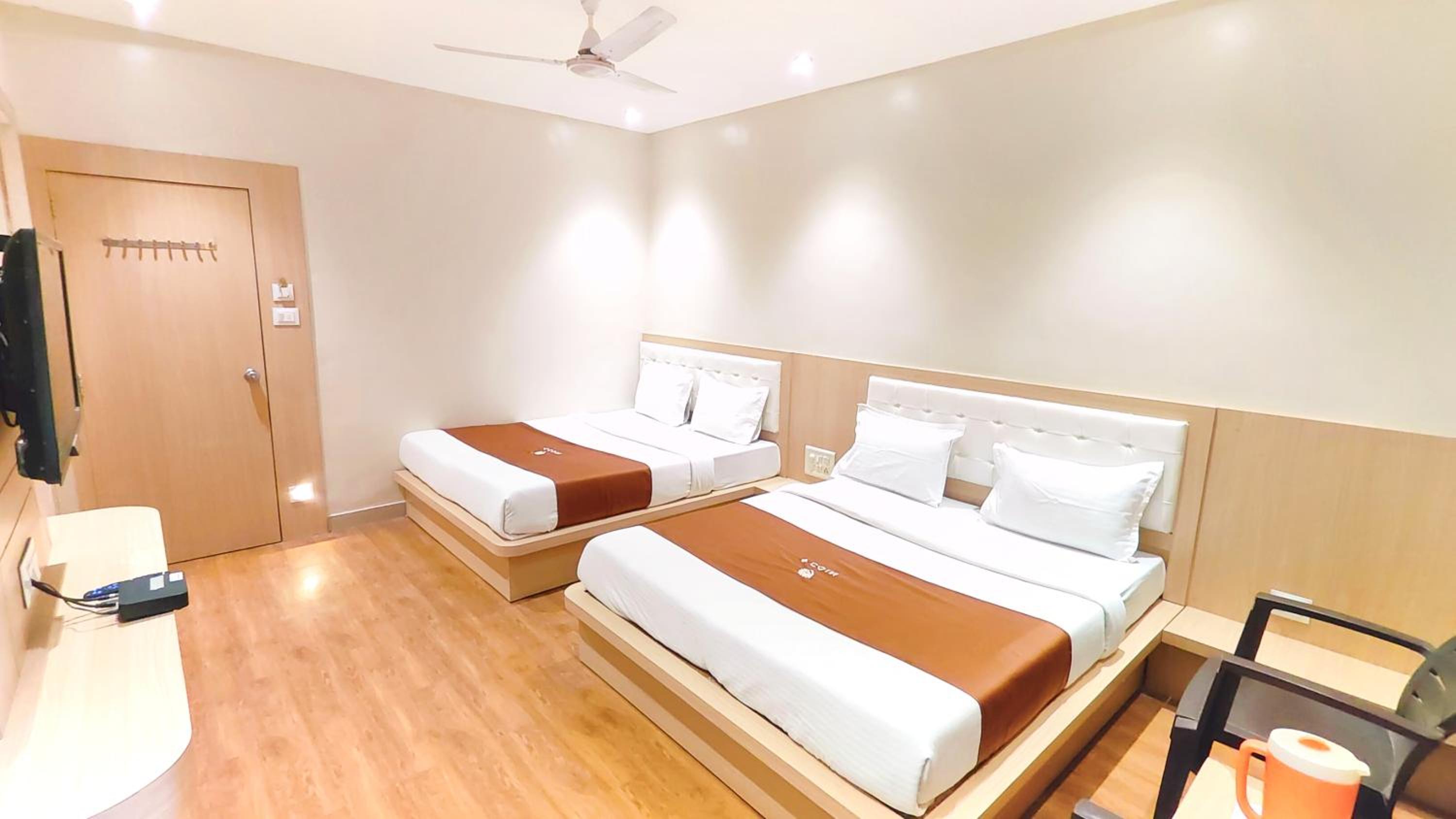 Shirdi Vacations - Hotel Yog Palace Newly Renovated - Property Image 1