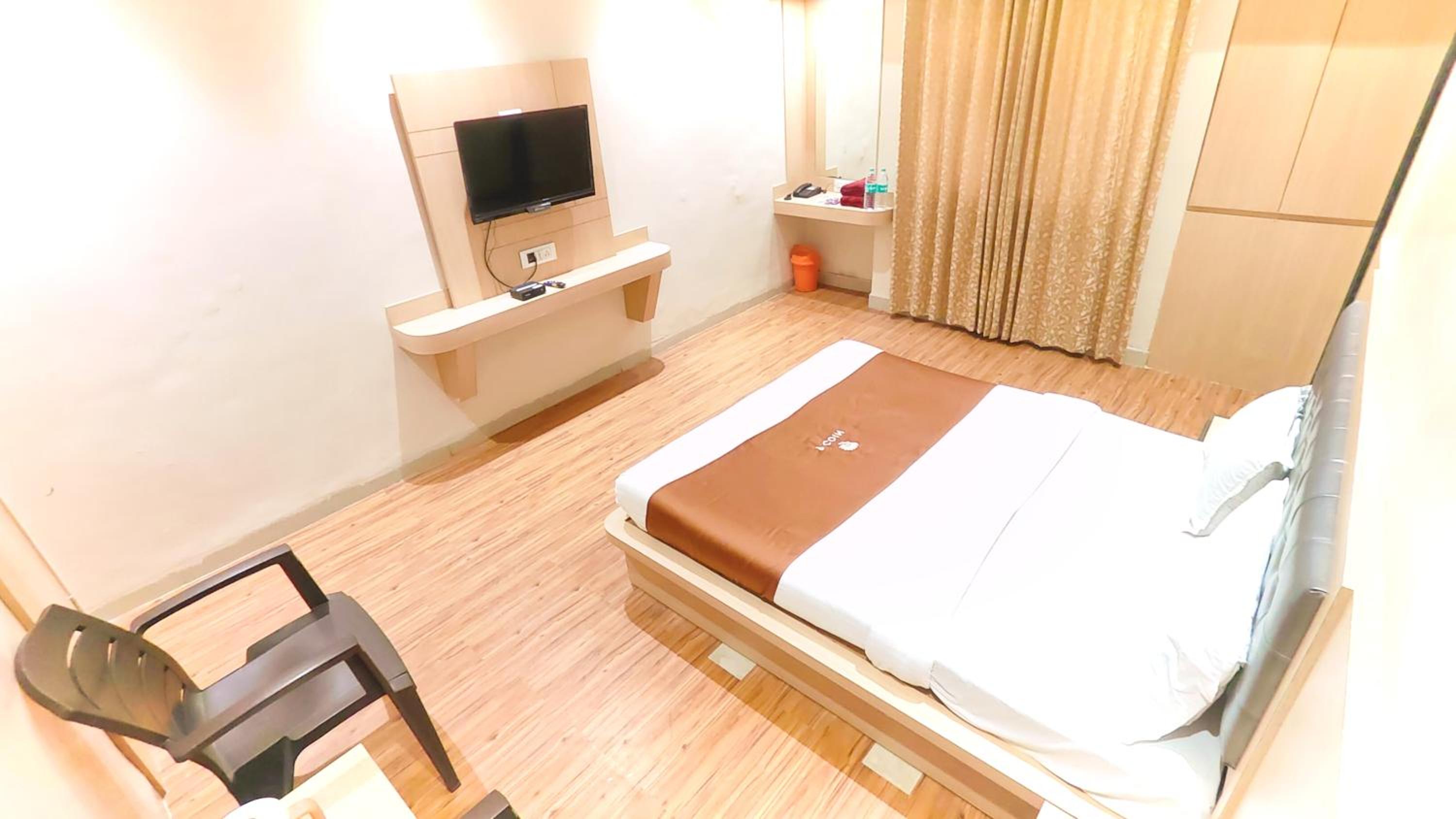 Shirdi Vacations - Hotel Yog Palace Newly Renovated - Property Image 4