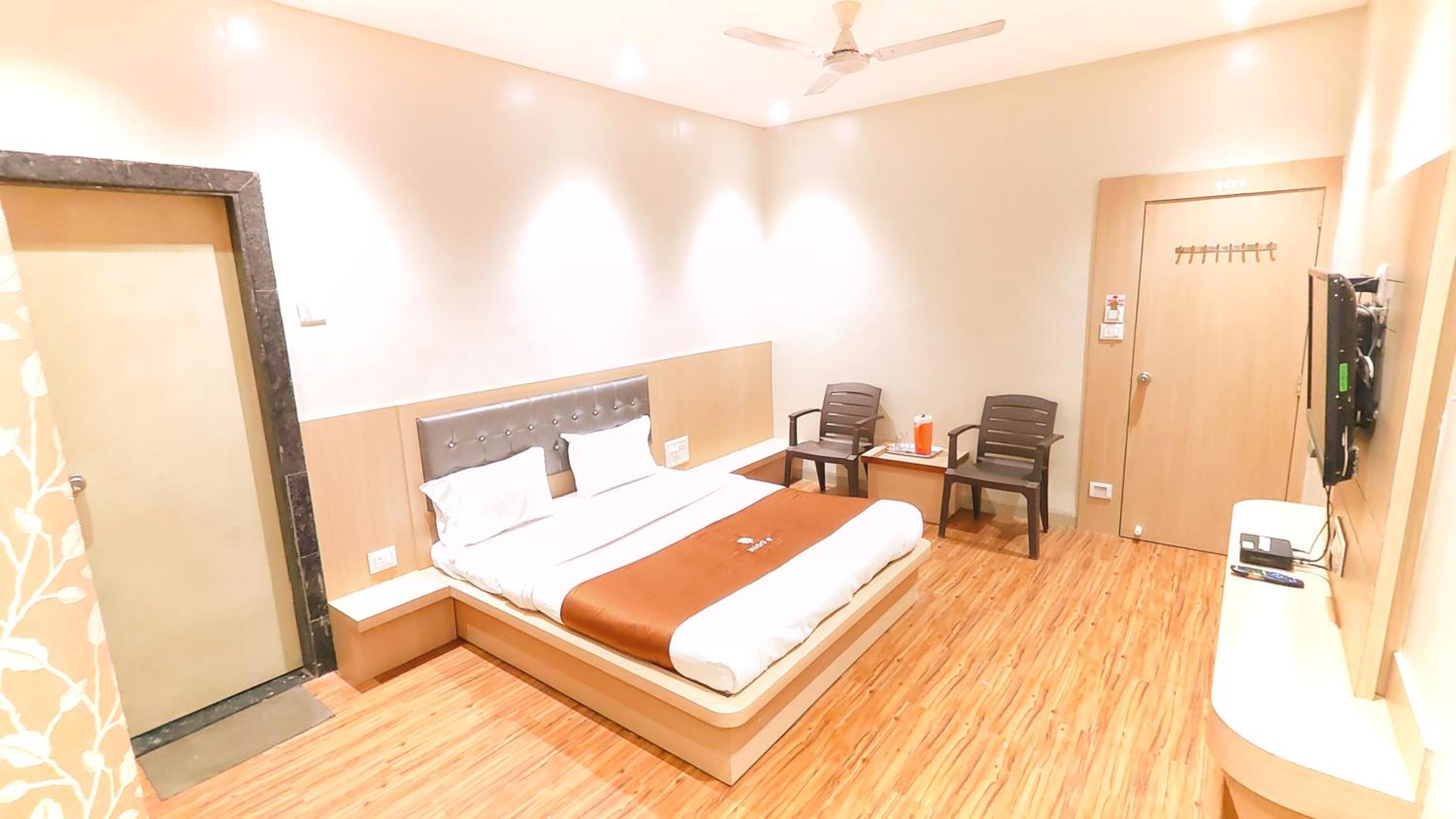 Shirdi Vacations - Hotel Yog Palace Newly Renovated - Property Image 12