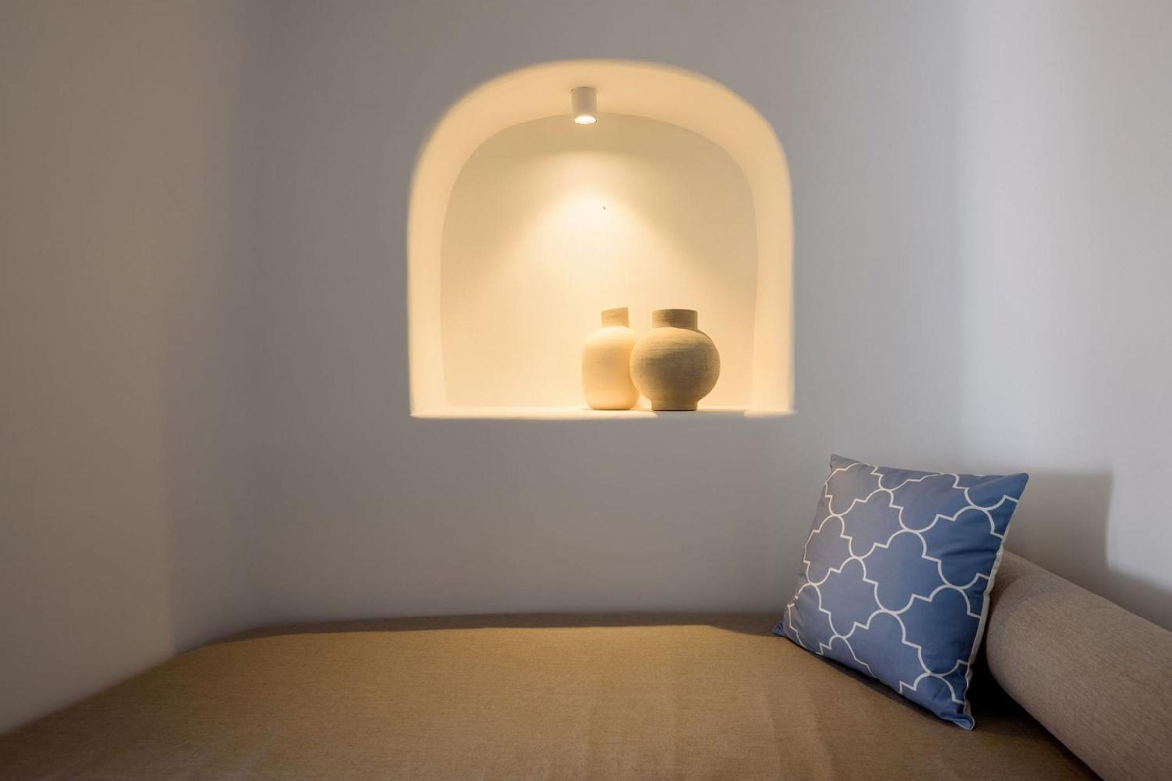 Luxury Retreat in Oia - Lathouri Cave Villa - Private Plunge Pool - Breathtaking Aegean Views photo 3