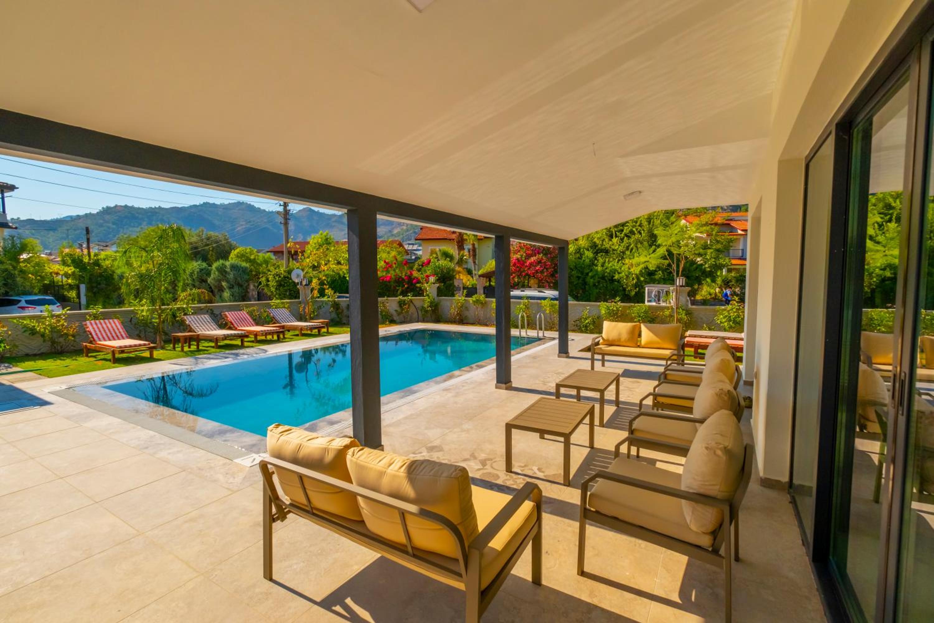 Vira Villas Premium view 3