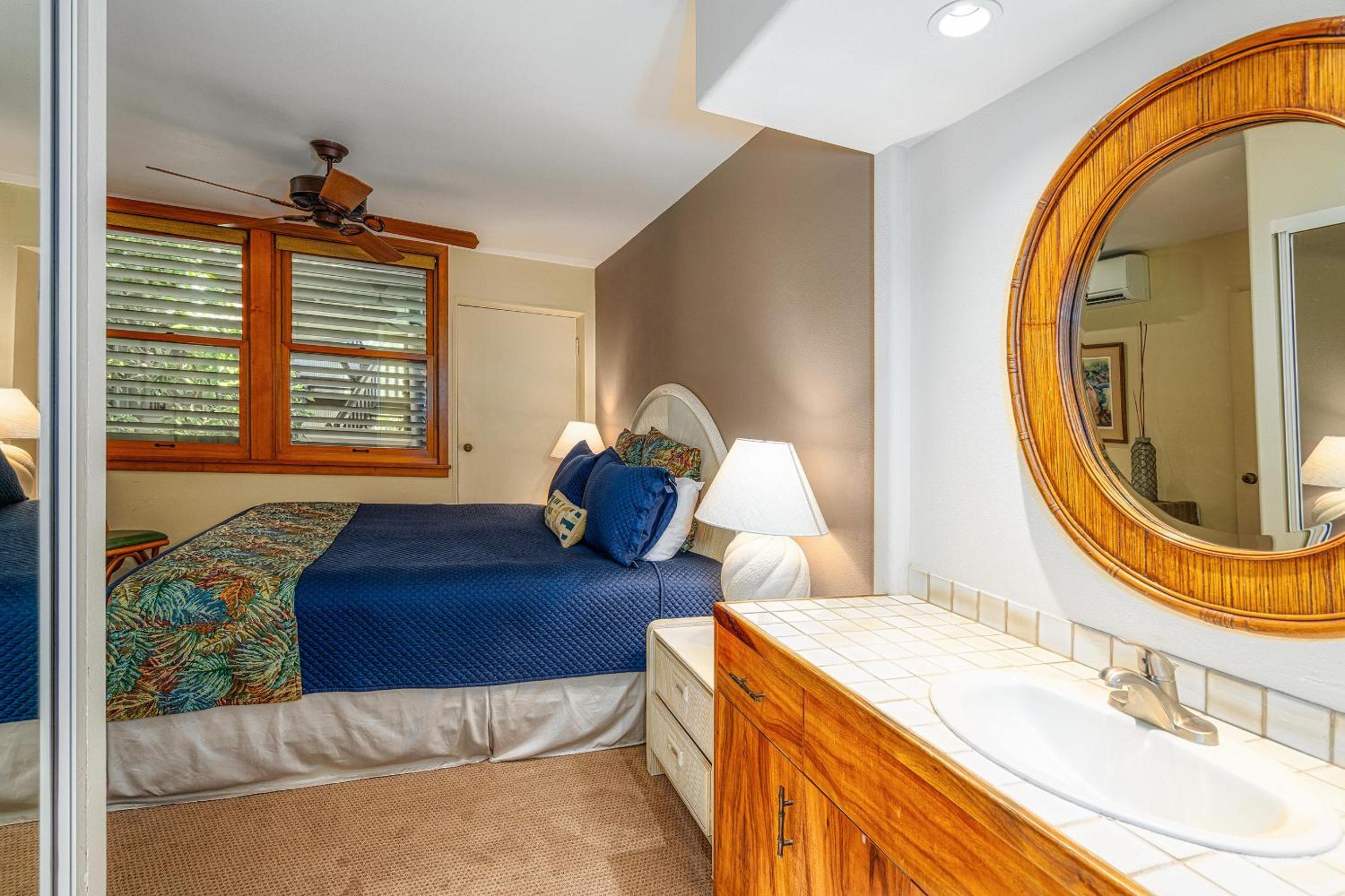 Hale Hui Kai 202, Steps to the Beach, Split AC