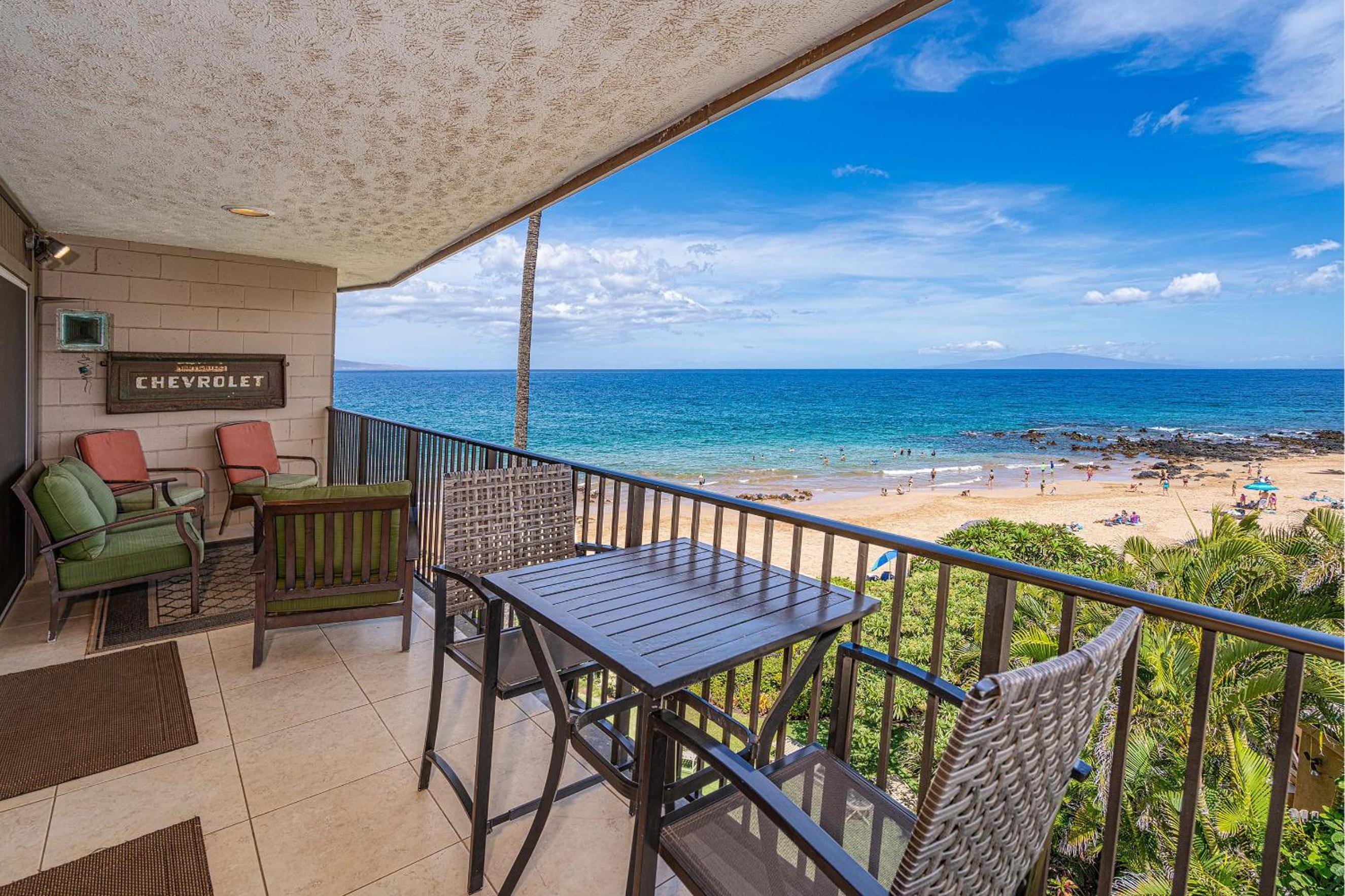 Hale Hui Kai 313, Direct Ocean Front, Split AC view 4