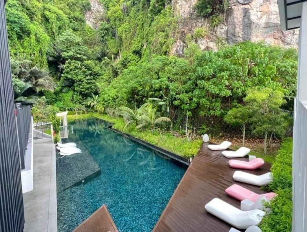 Decentstay2 @ The Cove Hillside Residential photo 1
