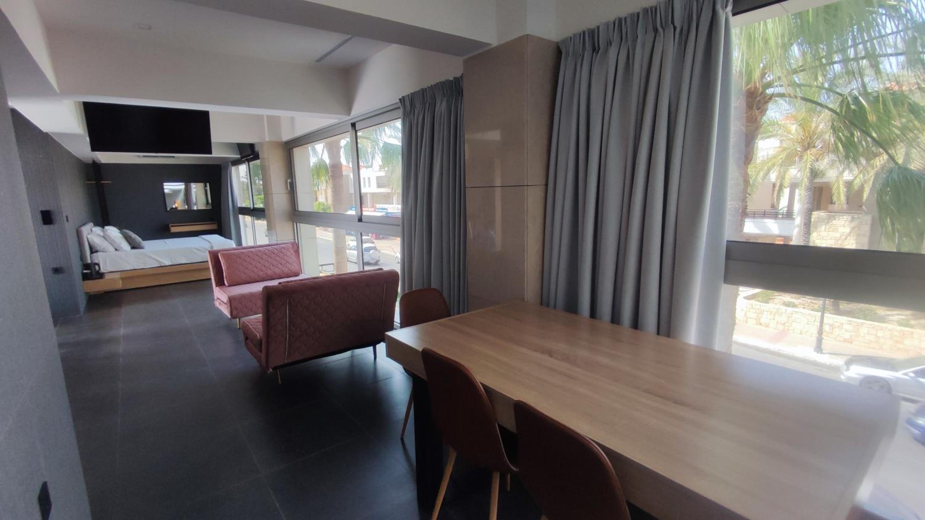 Summertime Signature Suites