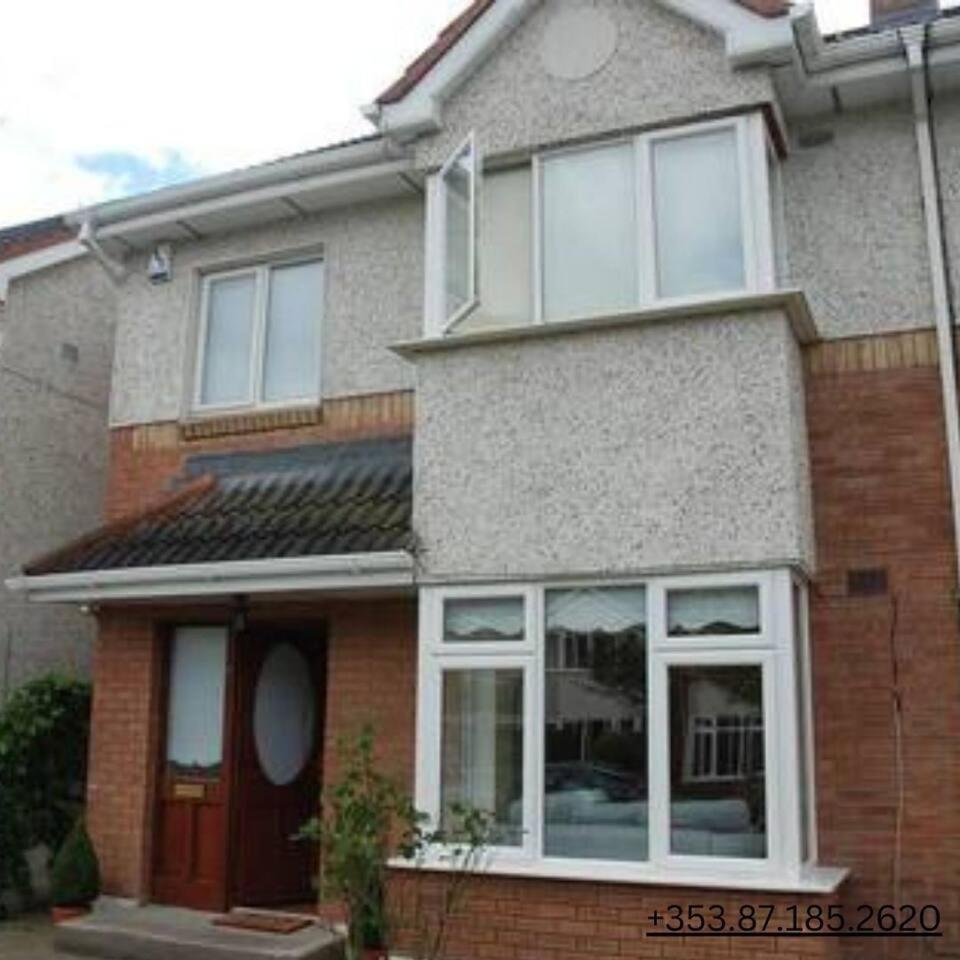 Dublin Home by Clonsilla train 25min to City
