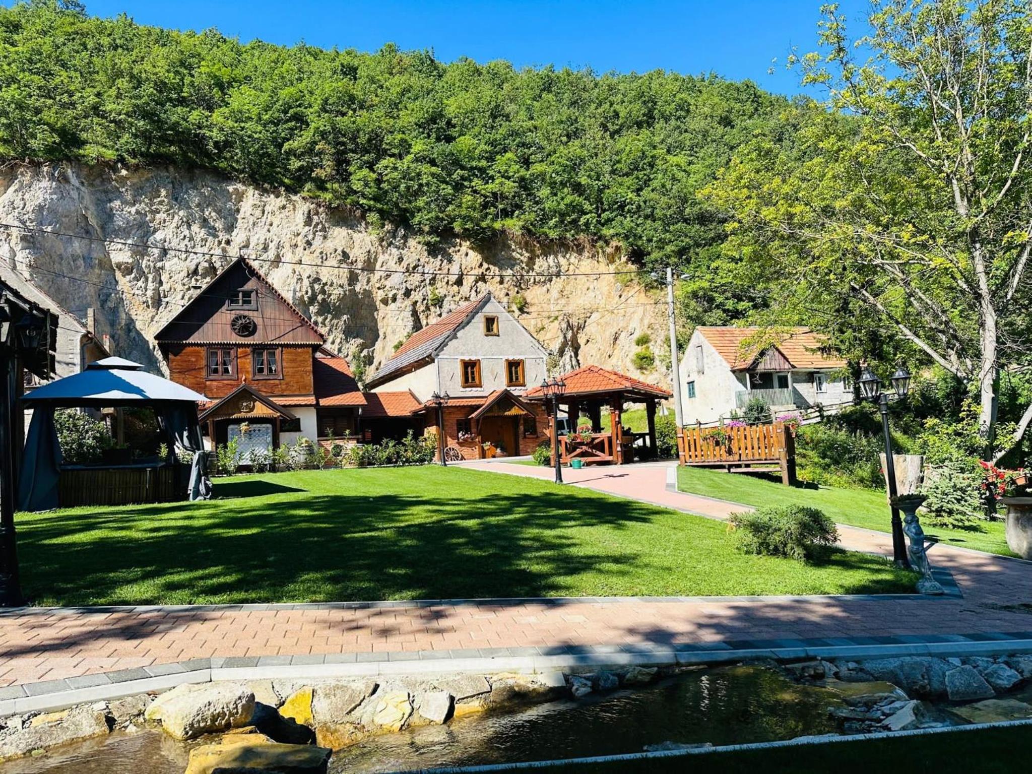 Stara hiža pod Okićem view 5