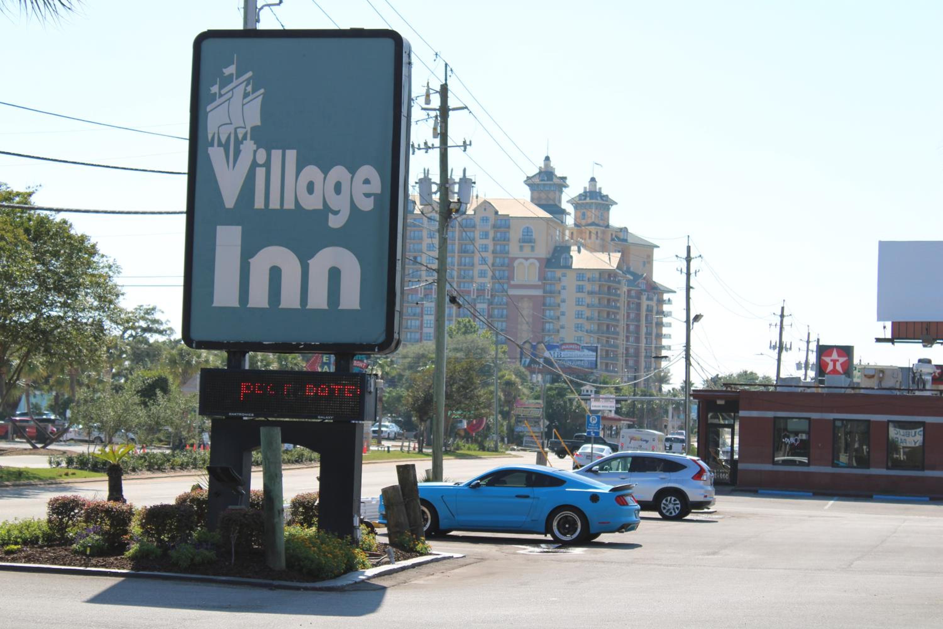 Village Inn Destin