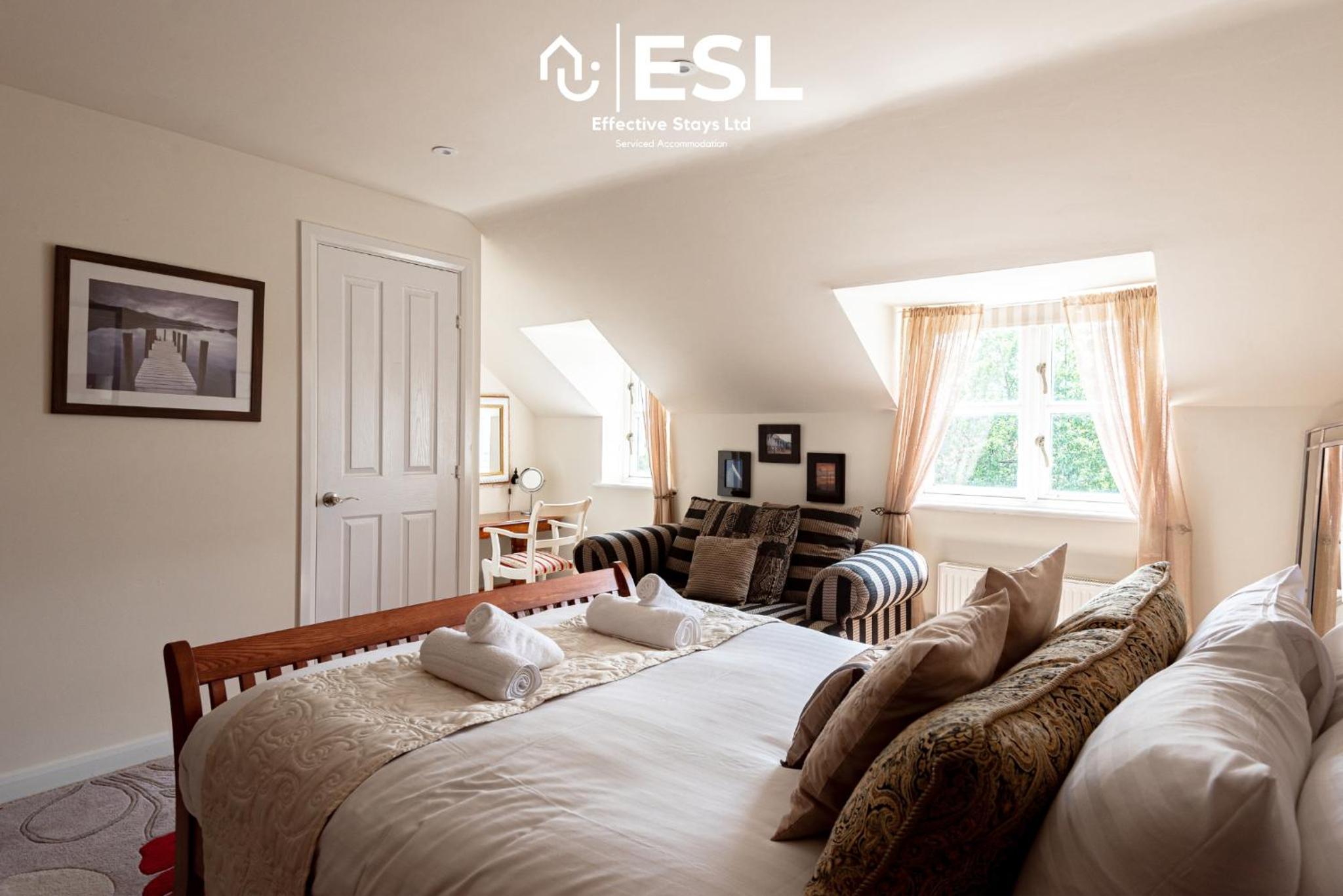 4 Bedroom Townhouse 10mins walk from Shrewsbury Town Centre with Parking view 4