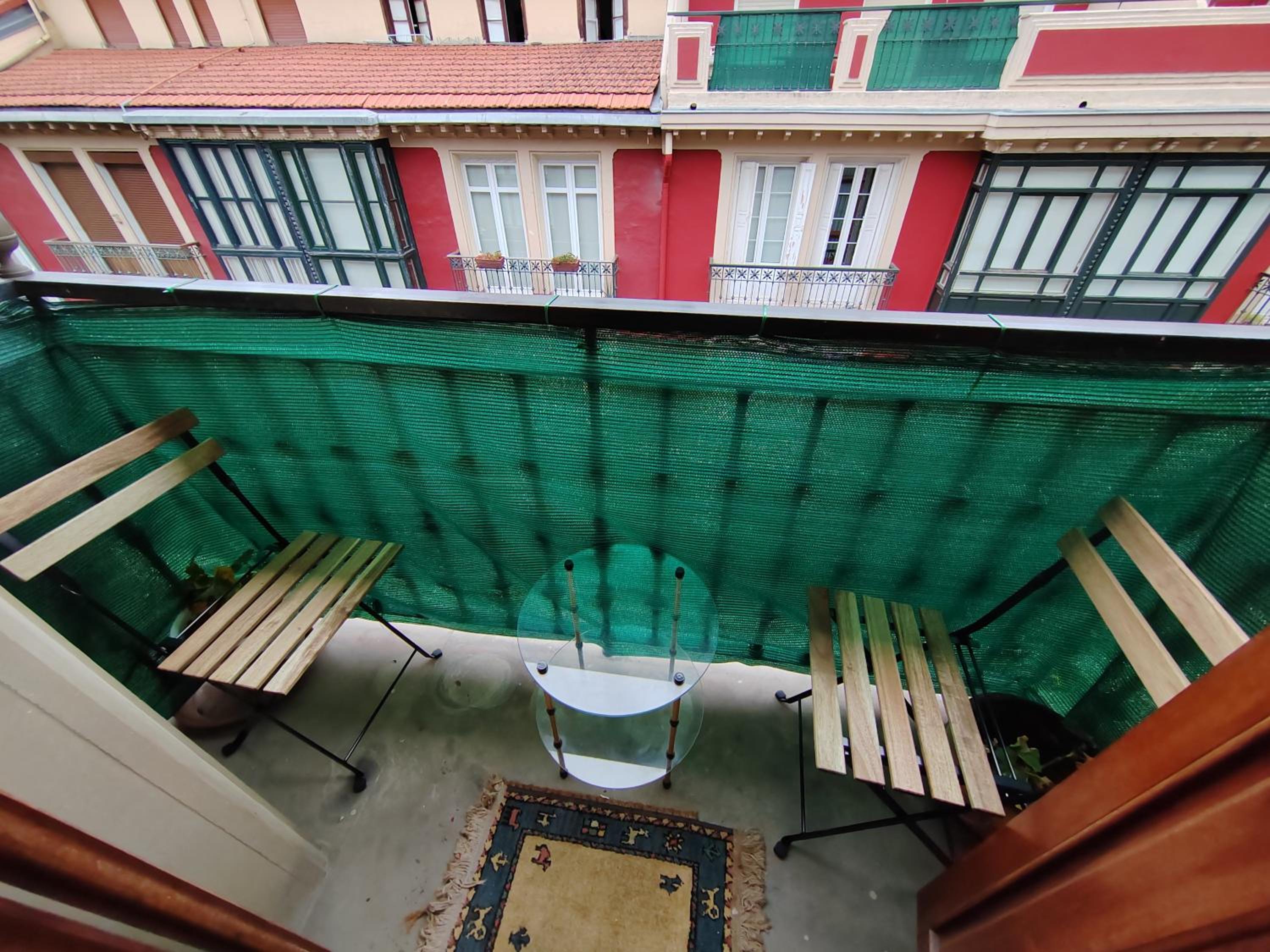 Habitación con baño privado en el centro de Bilbao