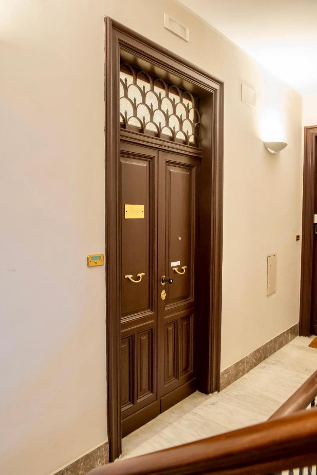 Alberto Vatican House