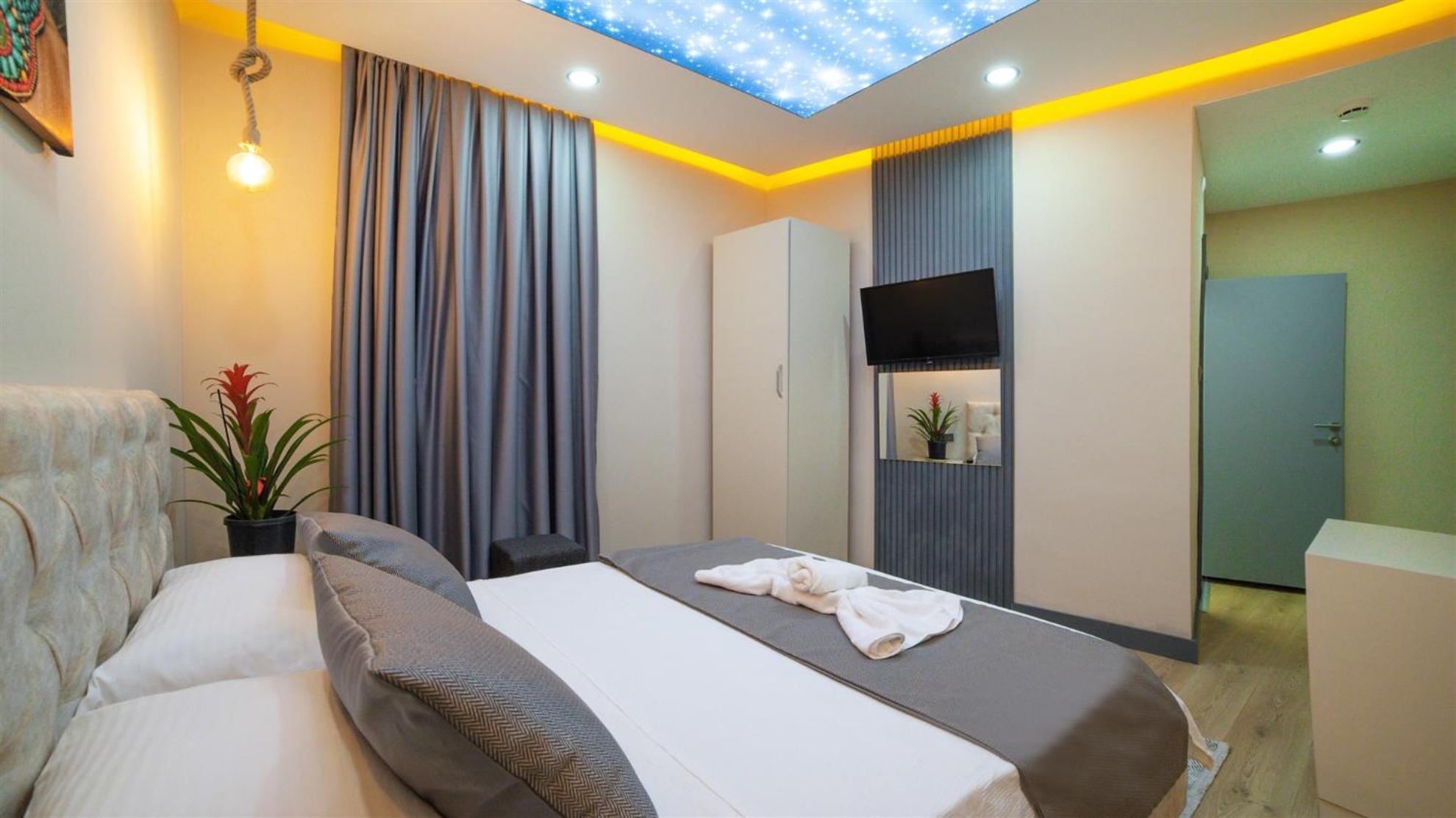 Blue Marina Hotel & Spa - Image 8