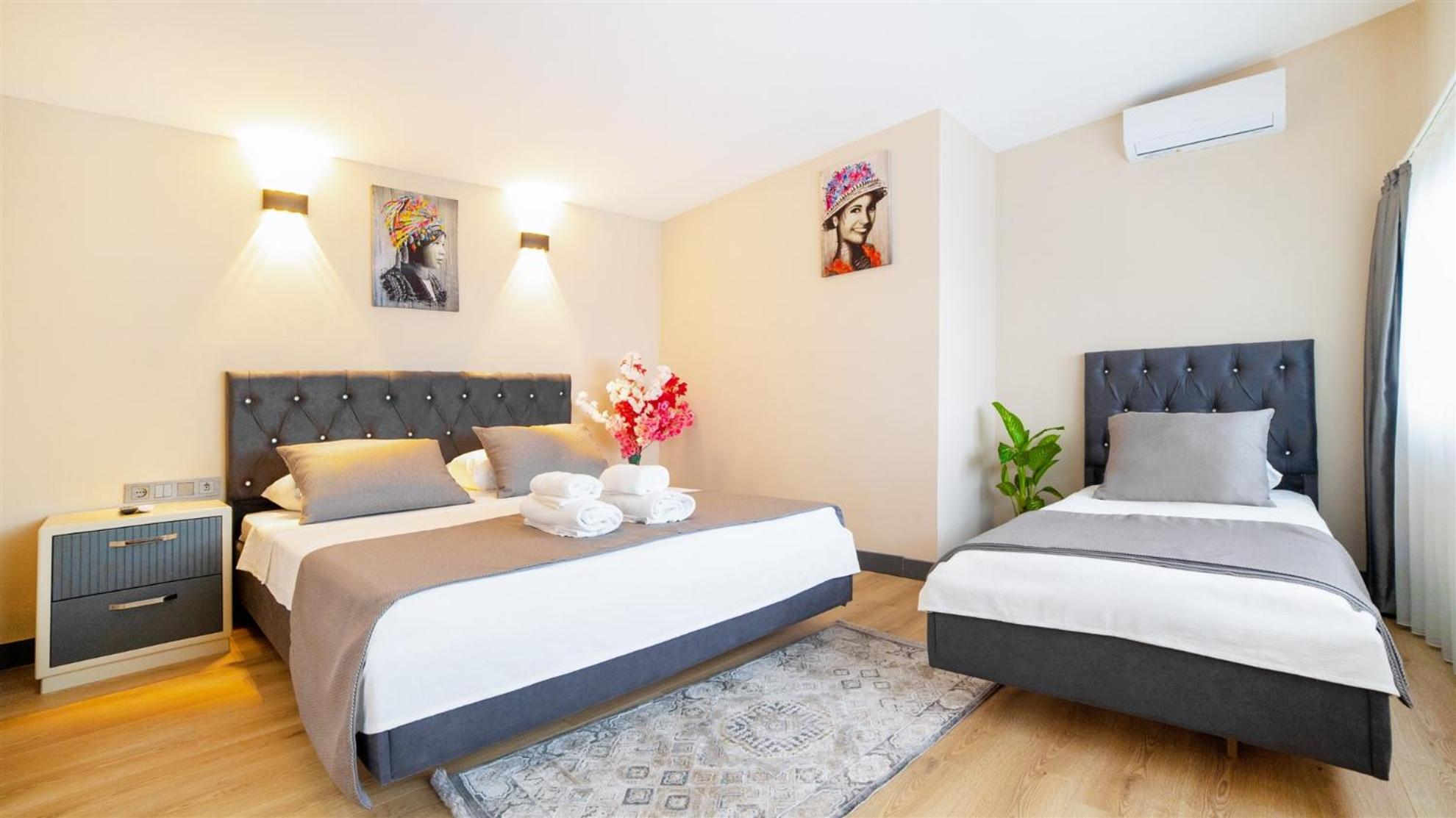 Blue Marina Hotel & Spa - Image 11