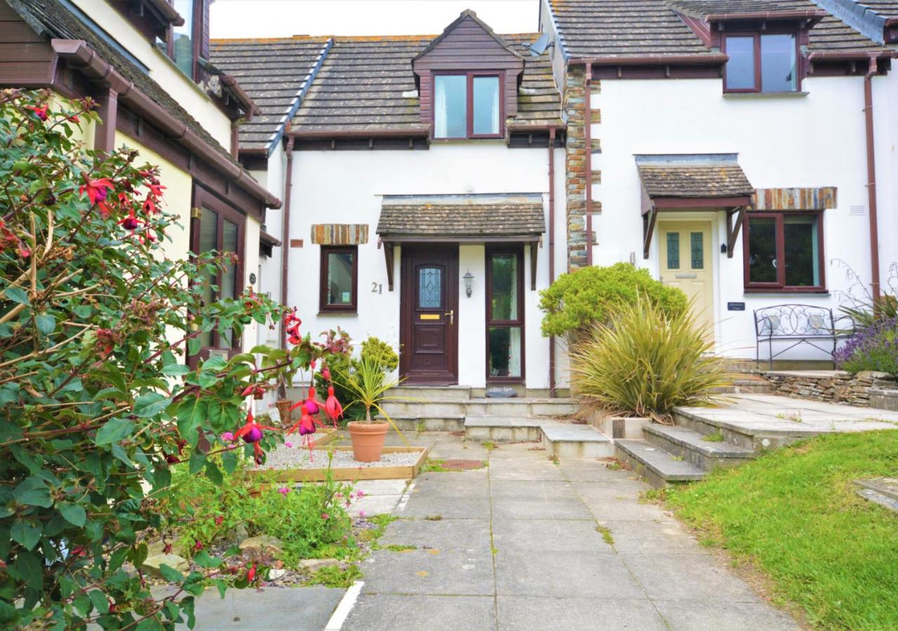 2 Bed in Padstow oc-p00183