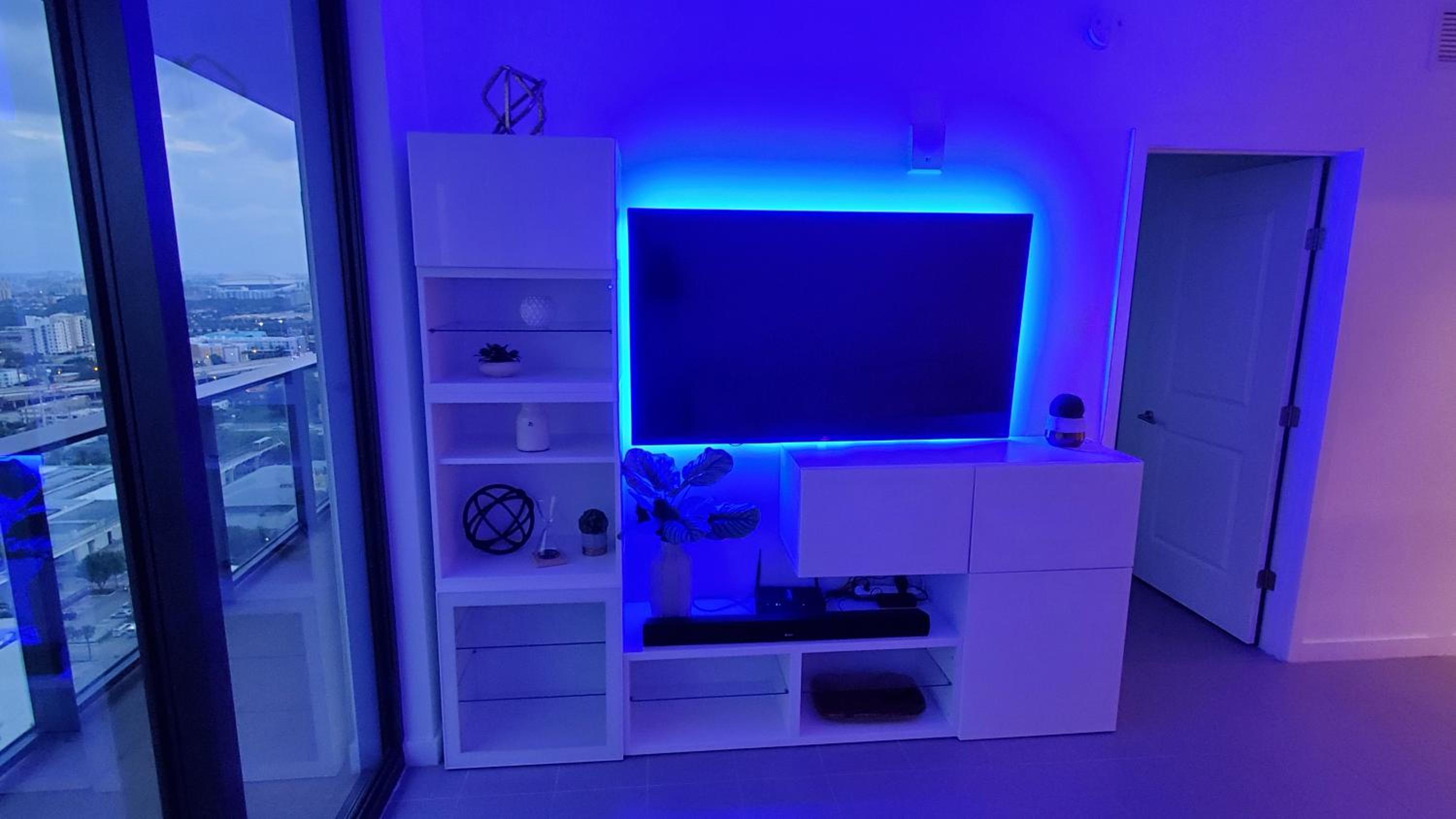 Canvas Condo