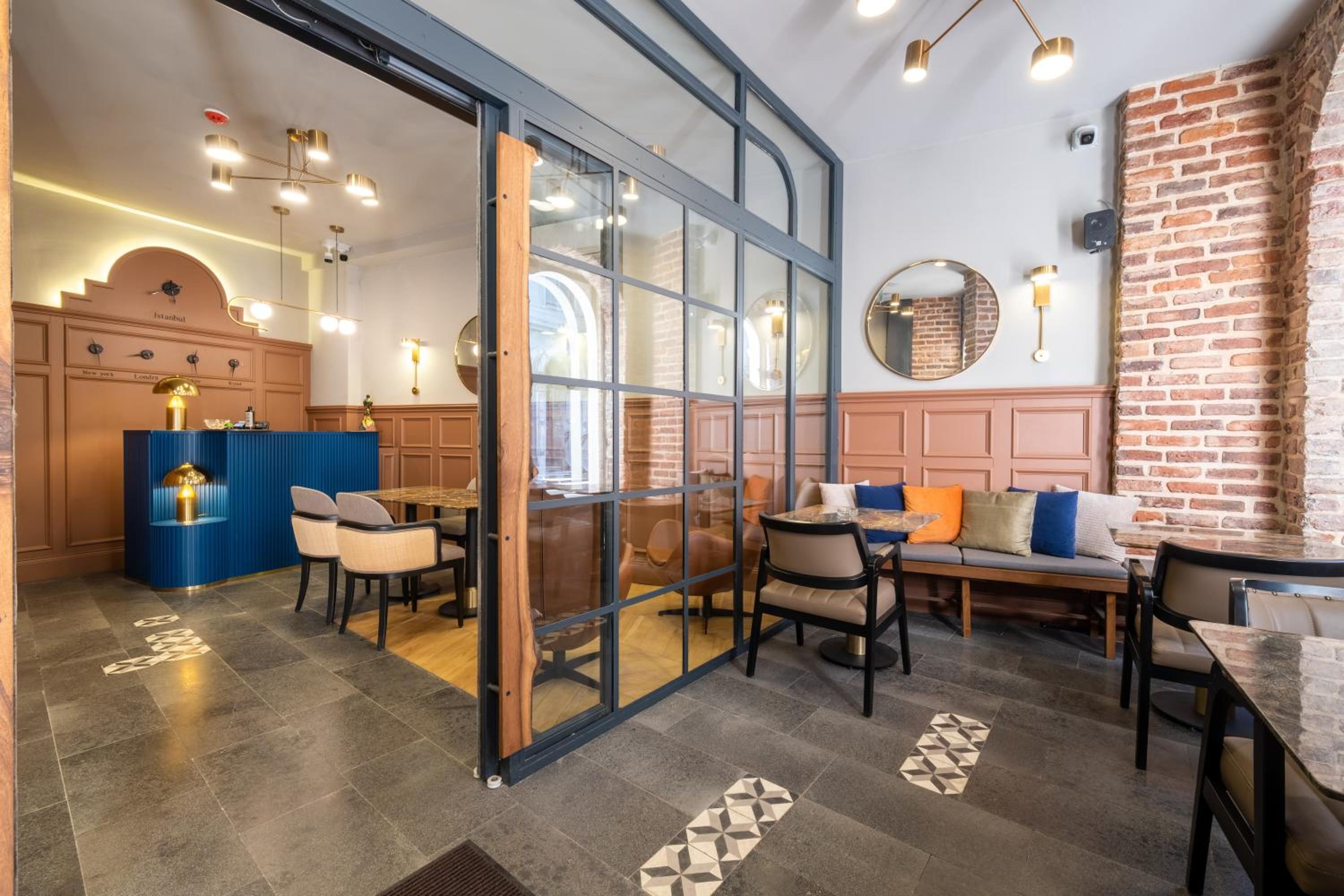 Hotel Balo - Image 110