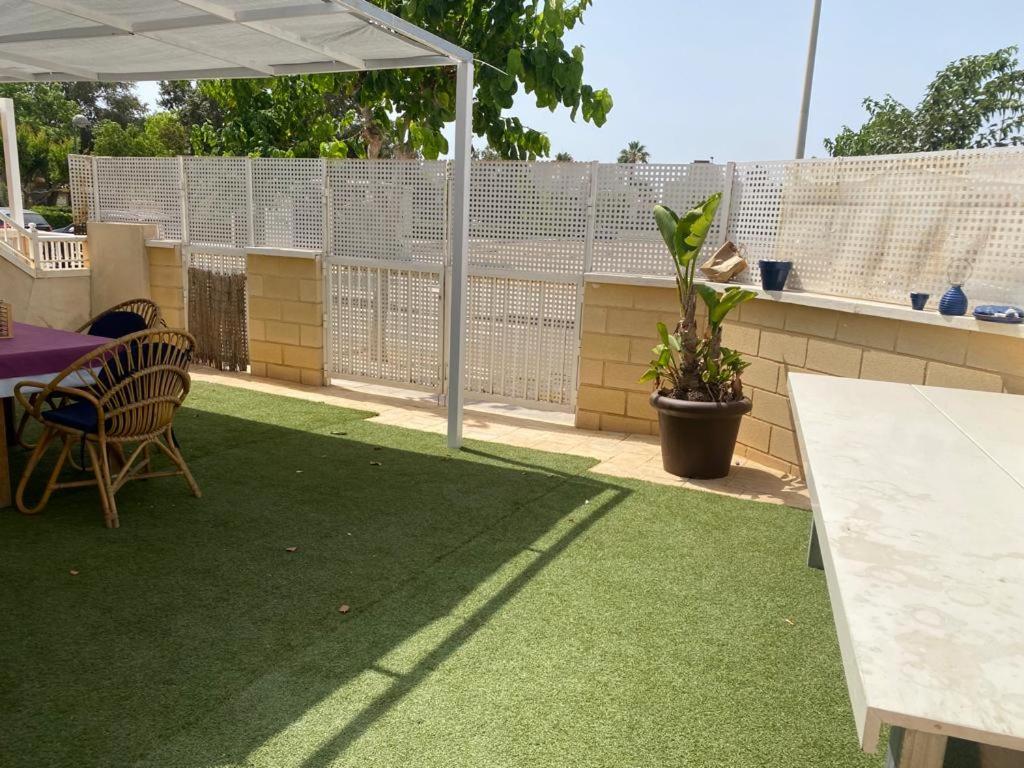 Bungalow planta baja con amplia terraza 120m2 residencial privado con piscina view 5