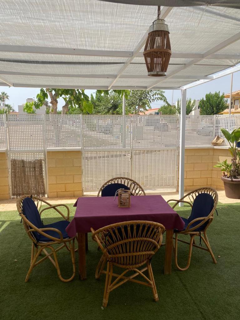 Bungalow planta baja con amplia terraza 120m2 residencial privado con piscina view 3