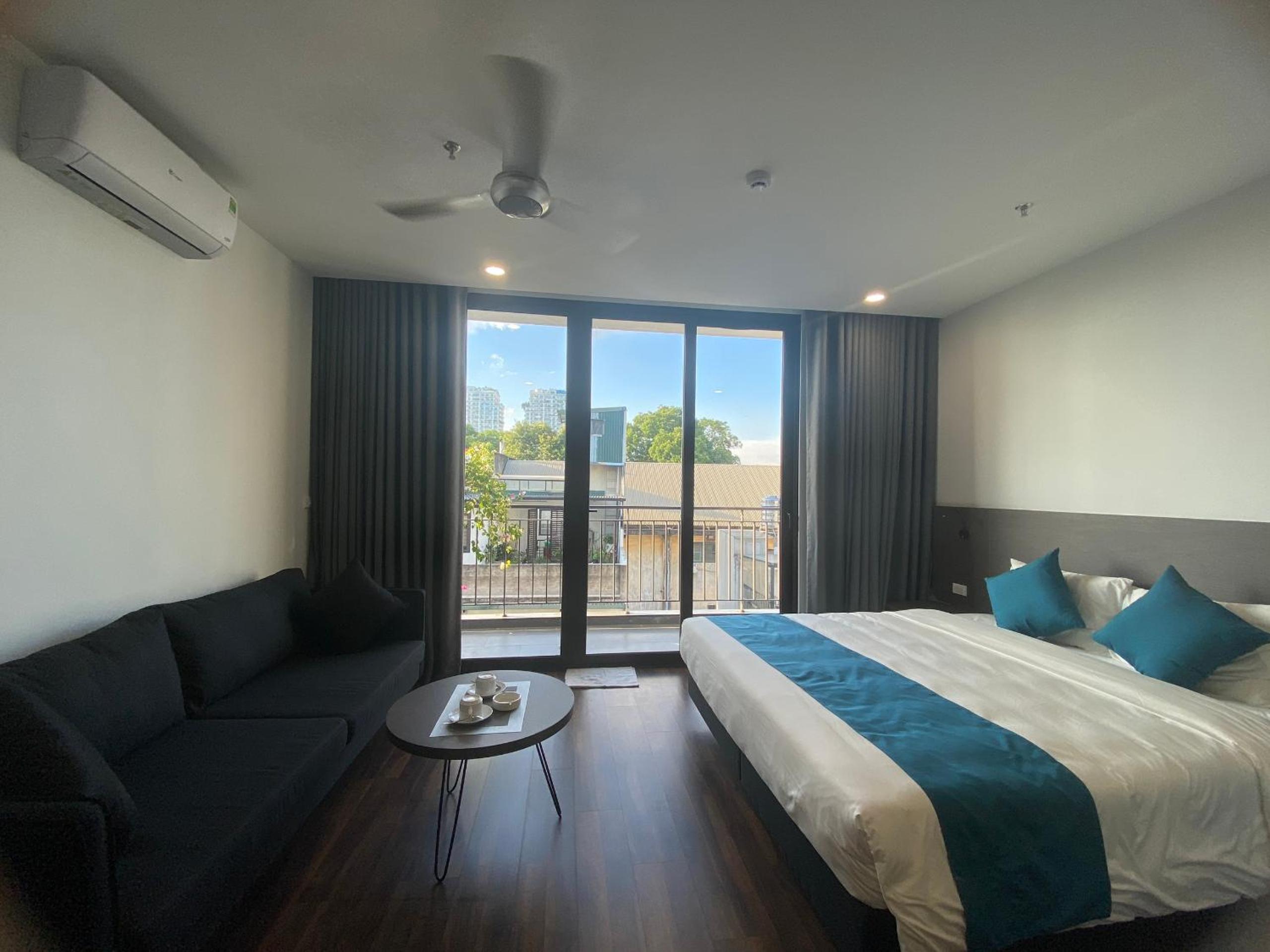 The Carnation Apartment Ha Noi 03