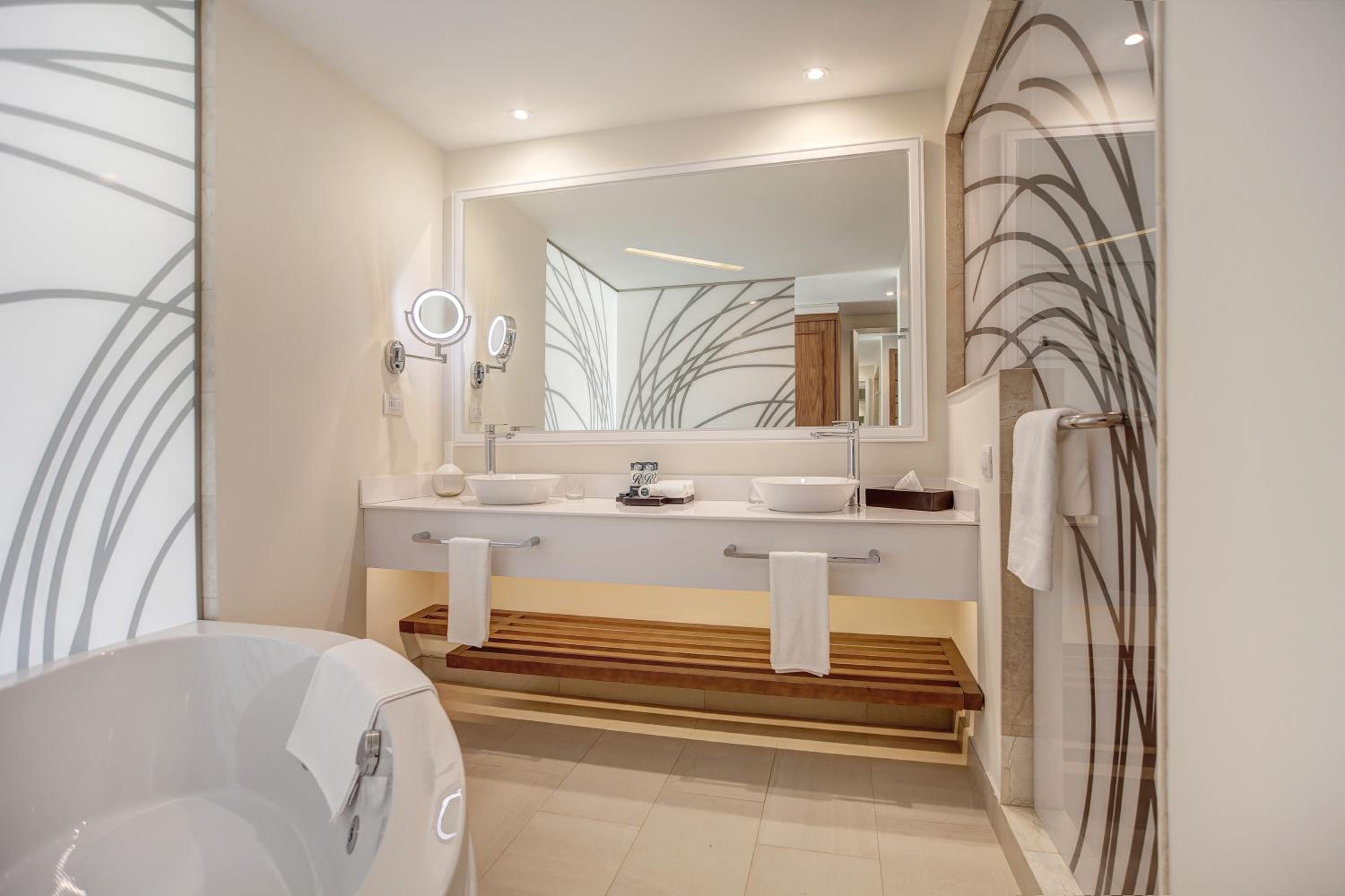 Royalton Saint Lucia, An Autograph Collection All-Inclusive Resort - Photo 26