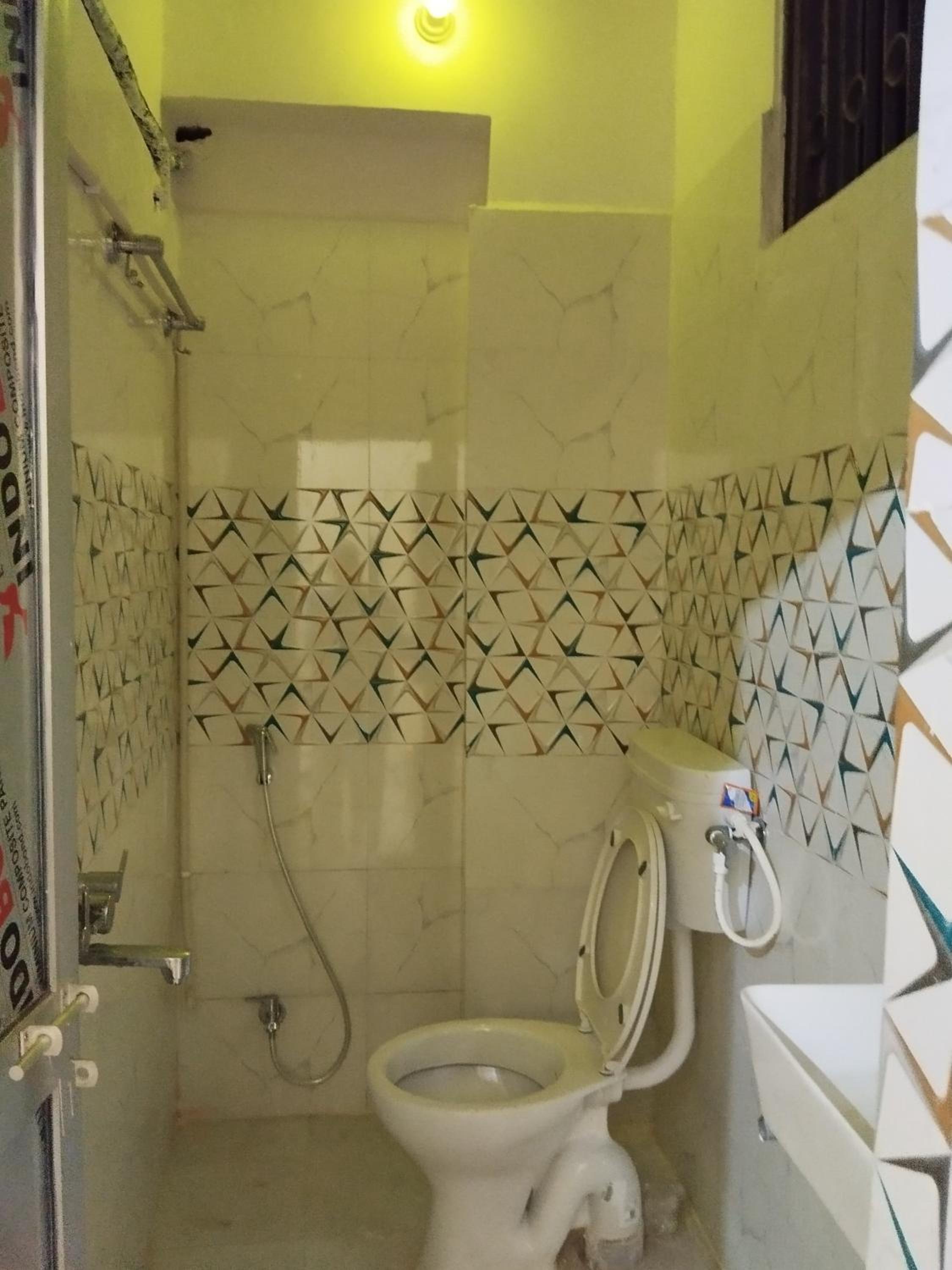 Shubham guest house