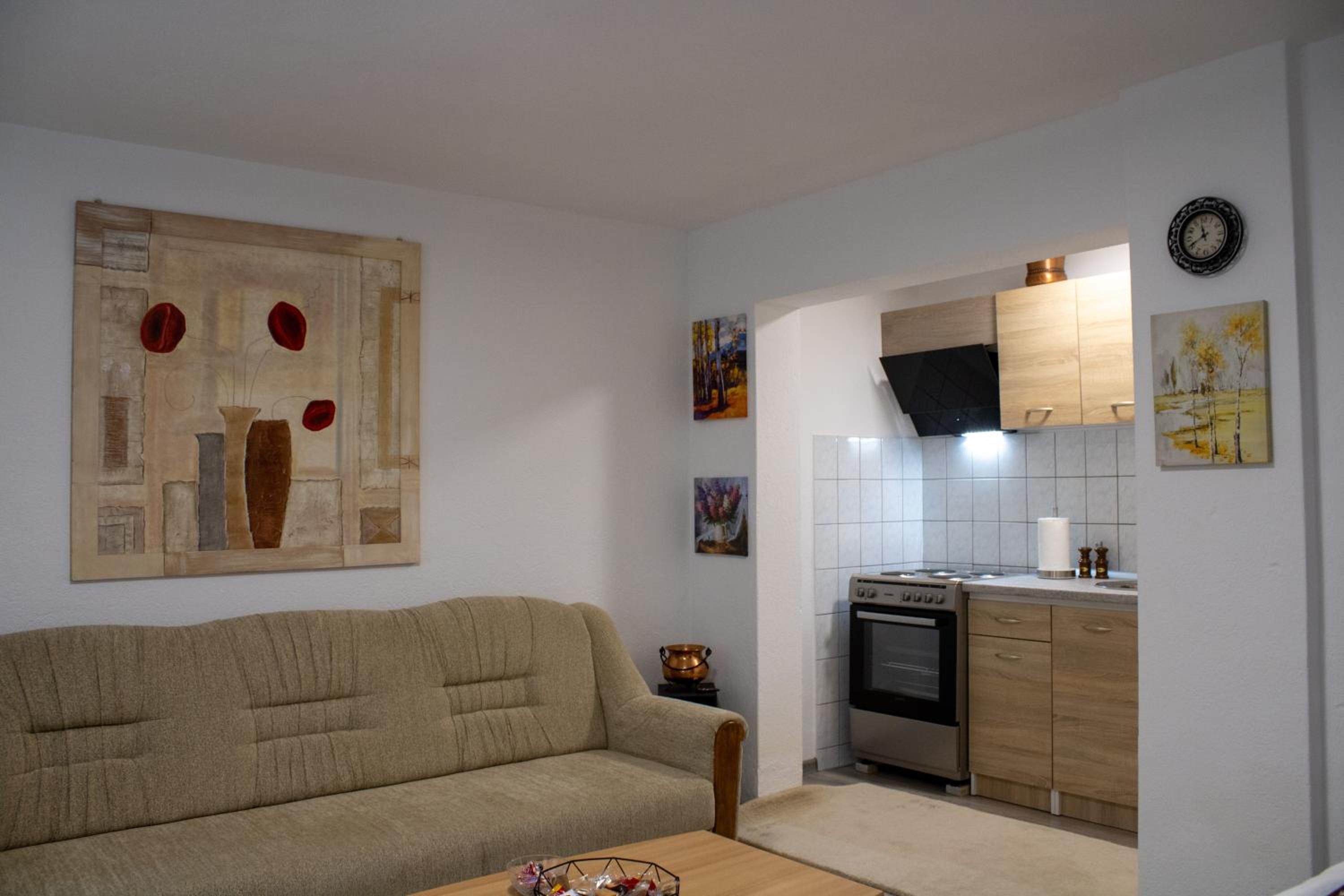 VillaH Weekend House