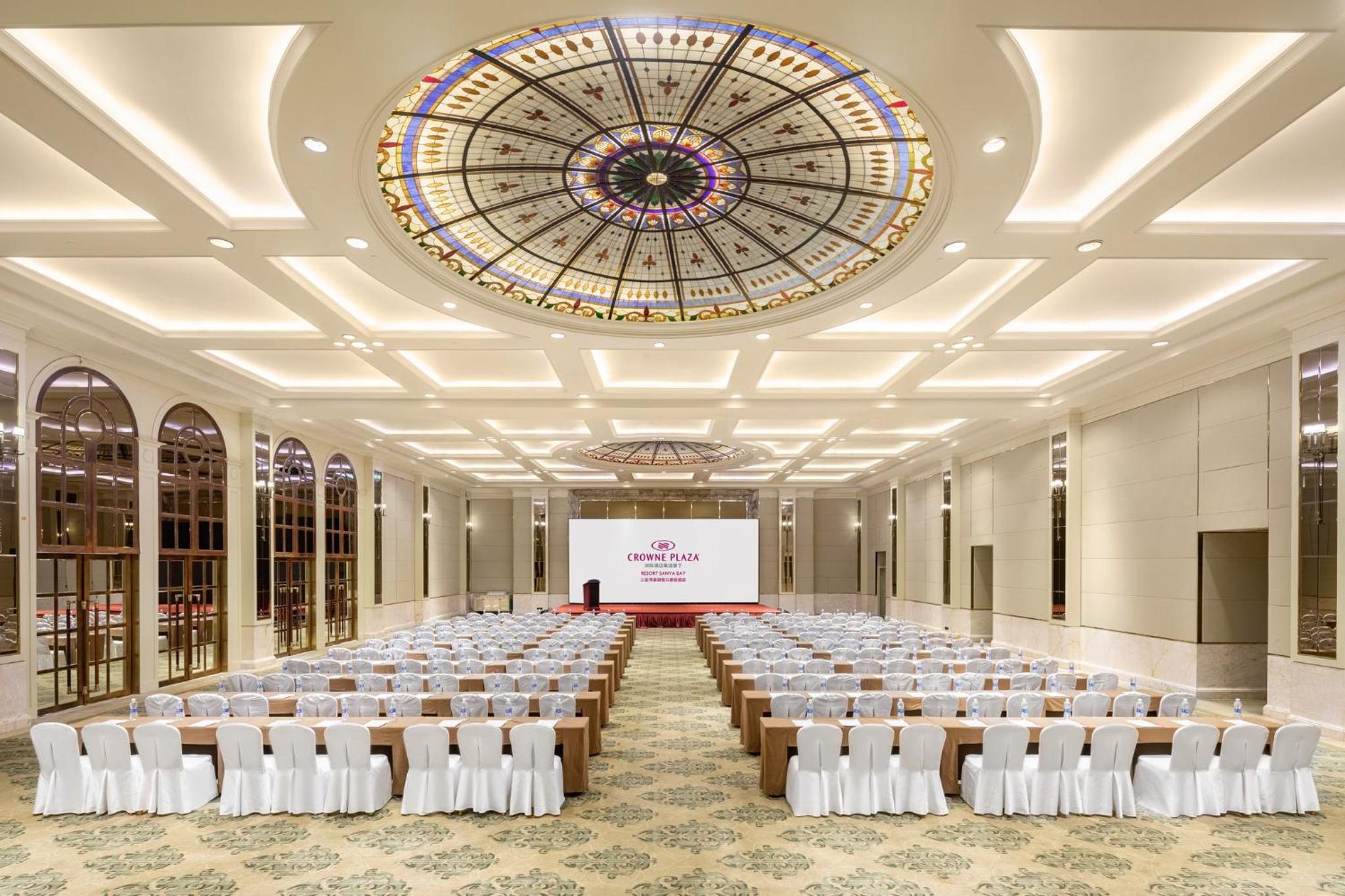 Crowne Plaza Resort Sanya Bay by IHG