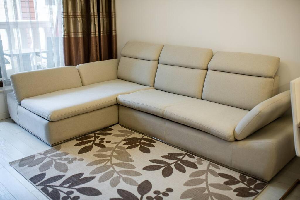 Grand Karavel Top Center Lux Apartment view 3