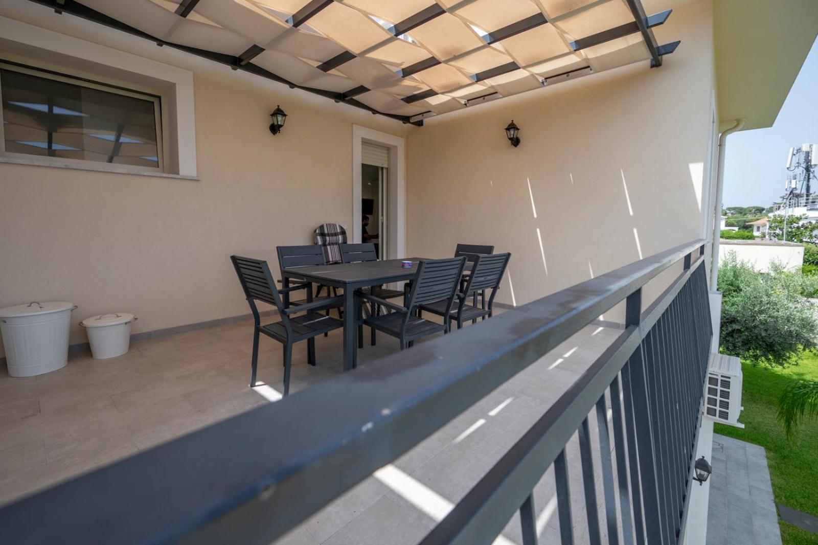 Villa Nisa Apartment Sea View