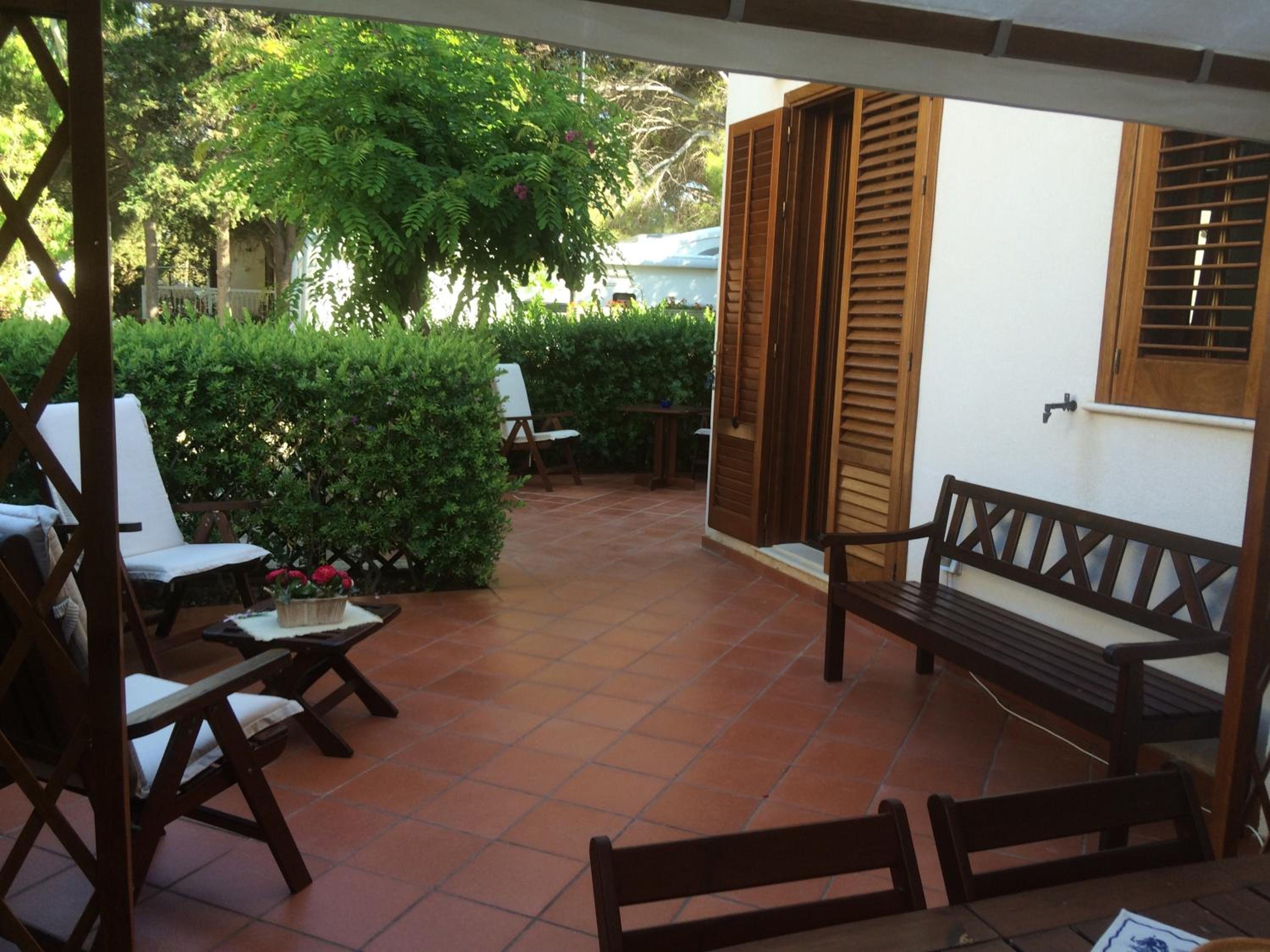 Villa Giuliana view 3