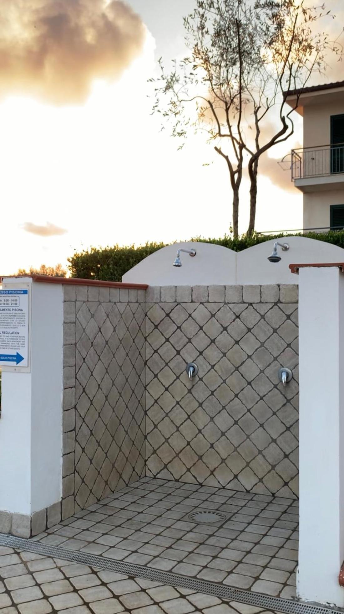 Scalea Apartments & Pool view 4