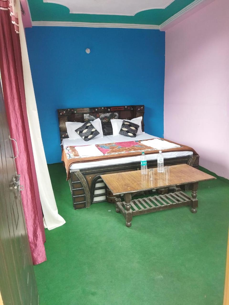 Ritik Home Stay Barkot view 5