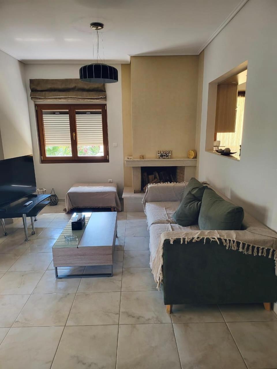 Luxe Apartment in Central Glyfada