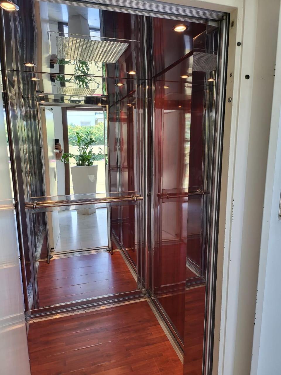 Luxe Apartment in Central Glyfada