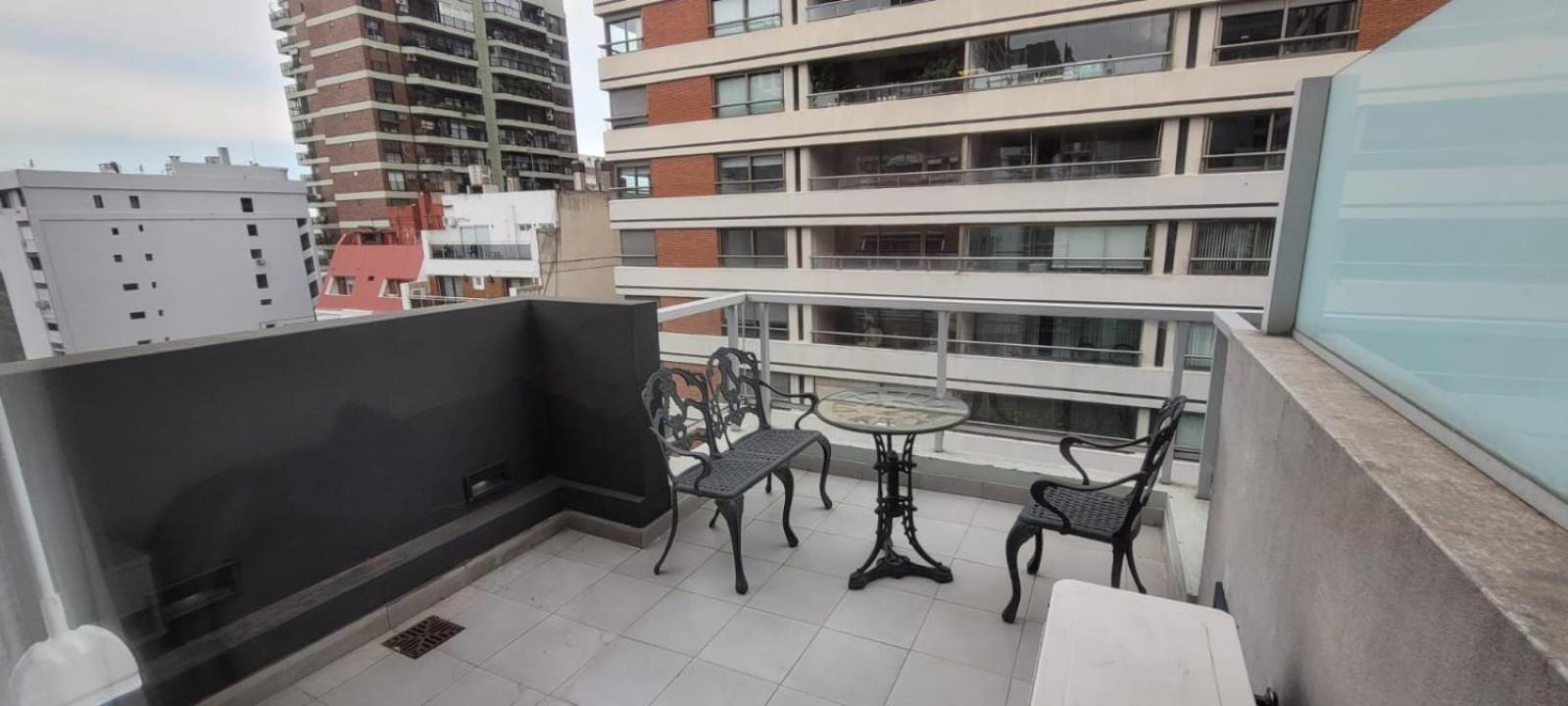 Palermo Premium, Piso alto con amplio balcon, pileta en terraza, Gym y laundry