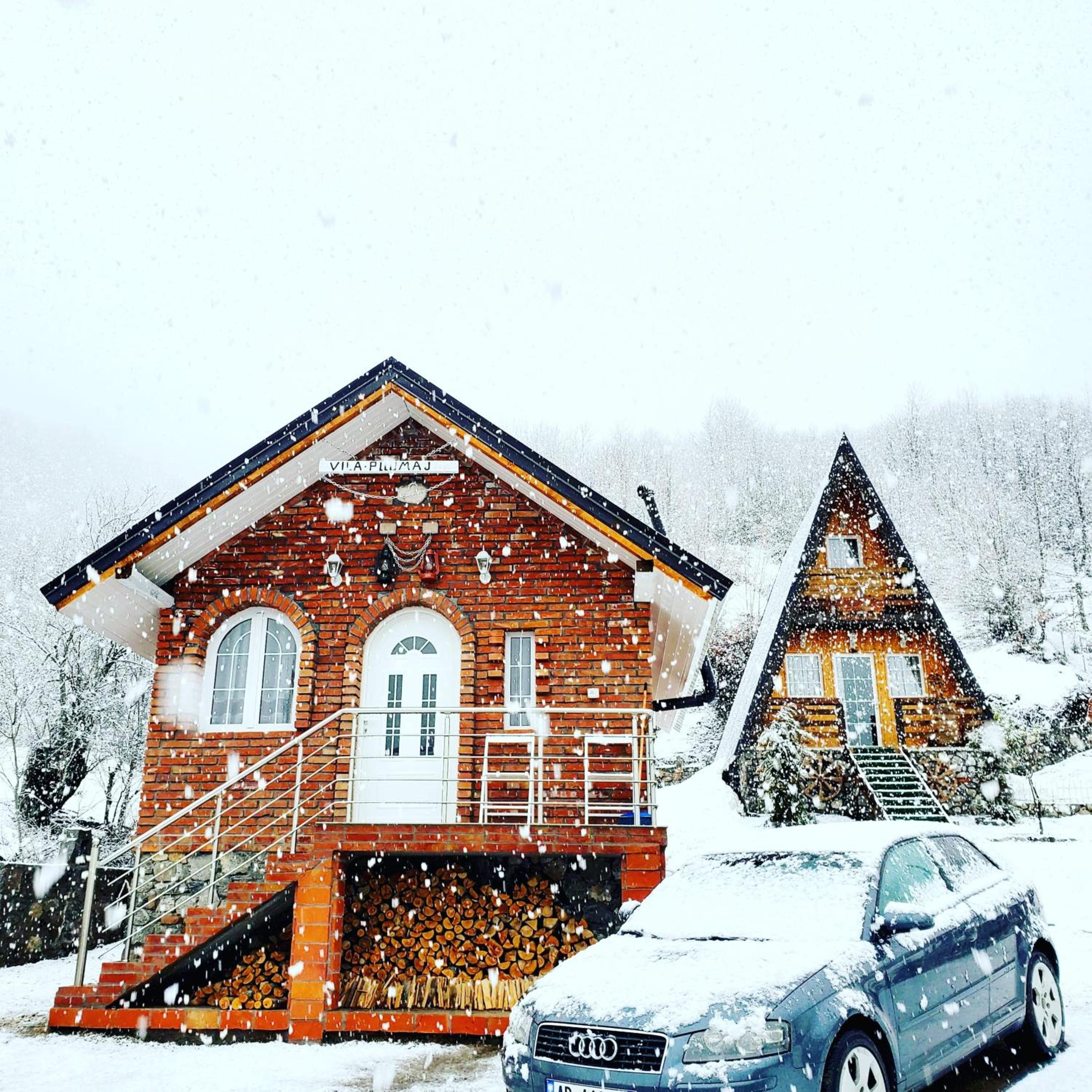 Vilat Pllumaj