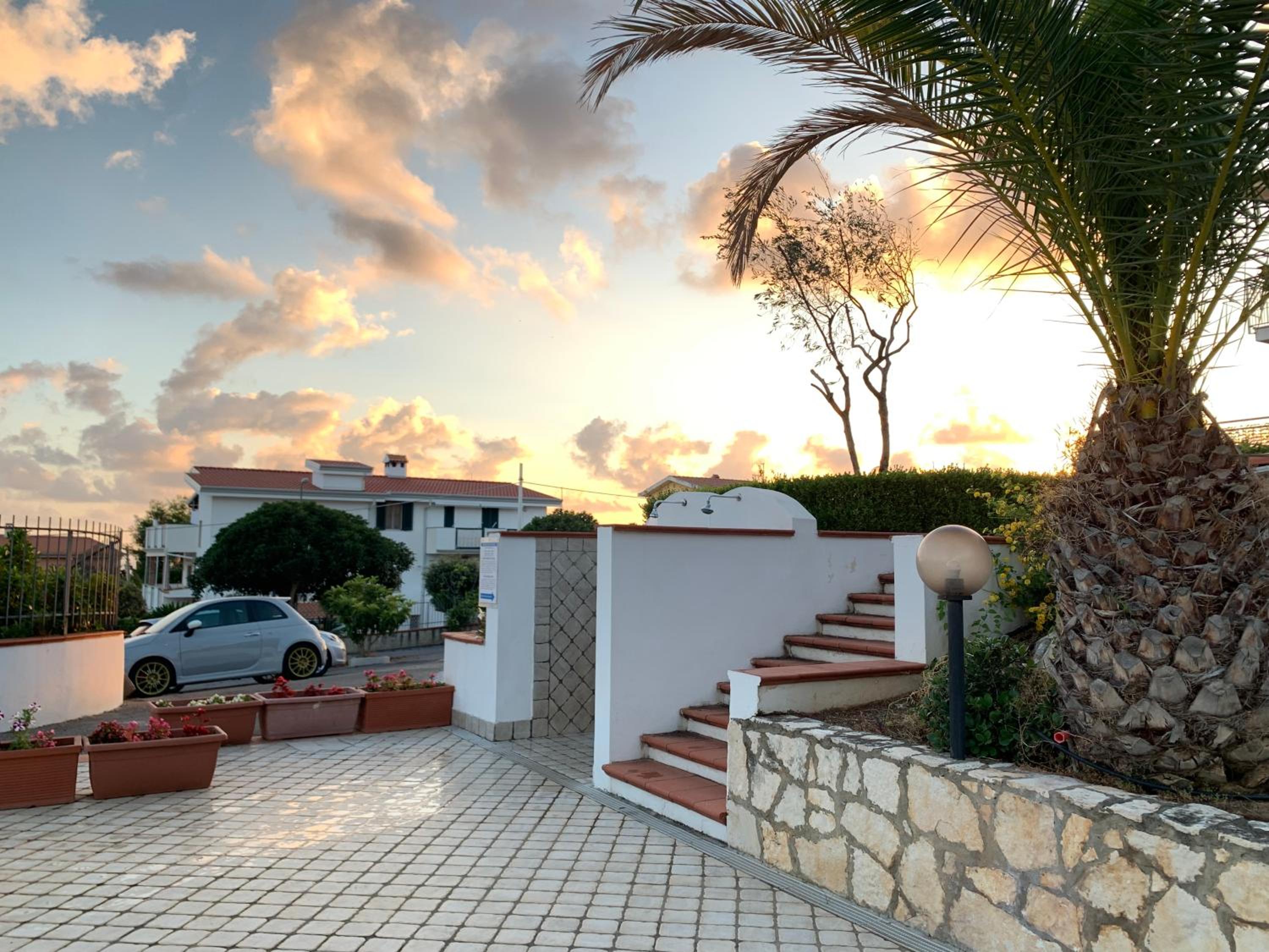 Scalea Apartments & Pool view 5