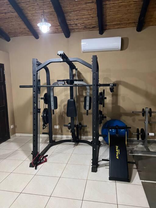 1 Bedroom with pool and walking distance to beach
