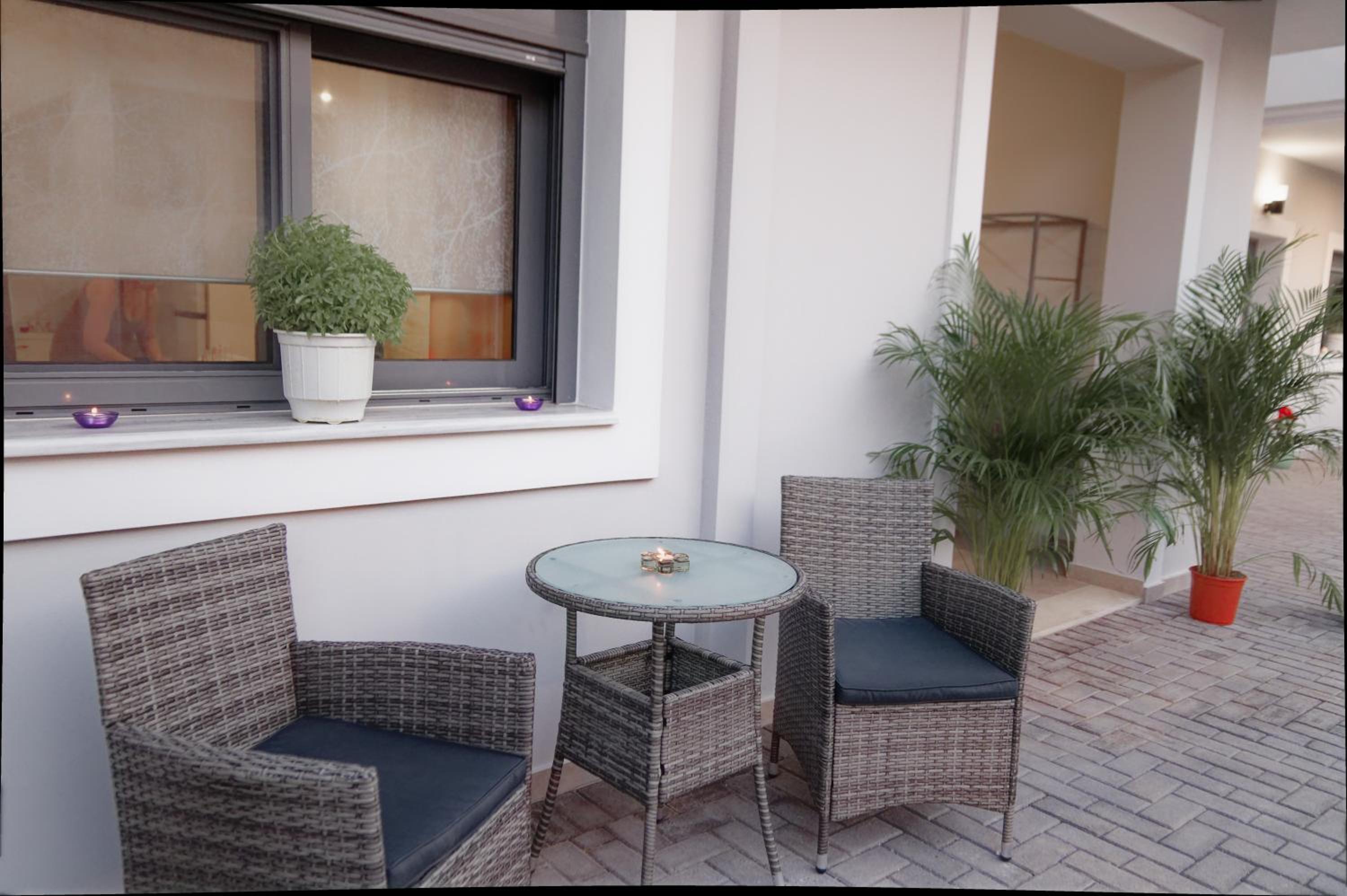 Niriides Apartments