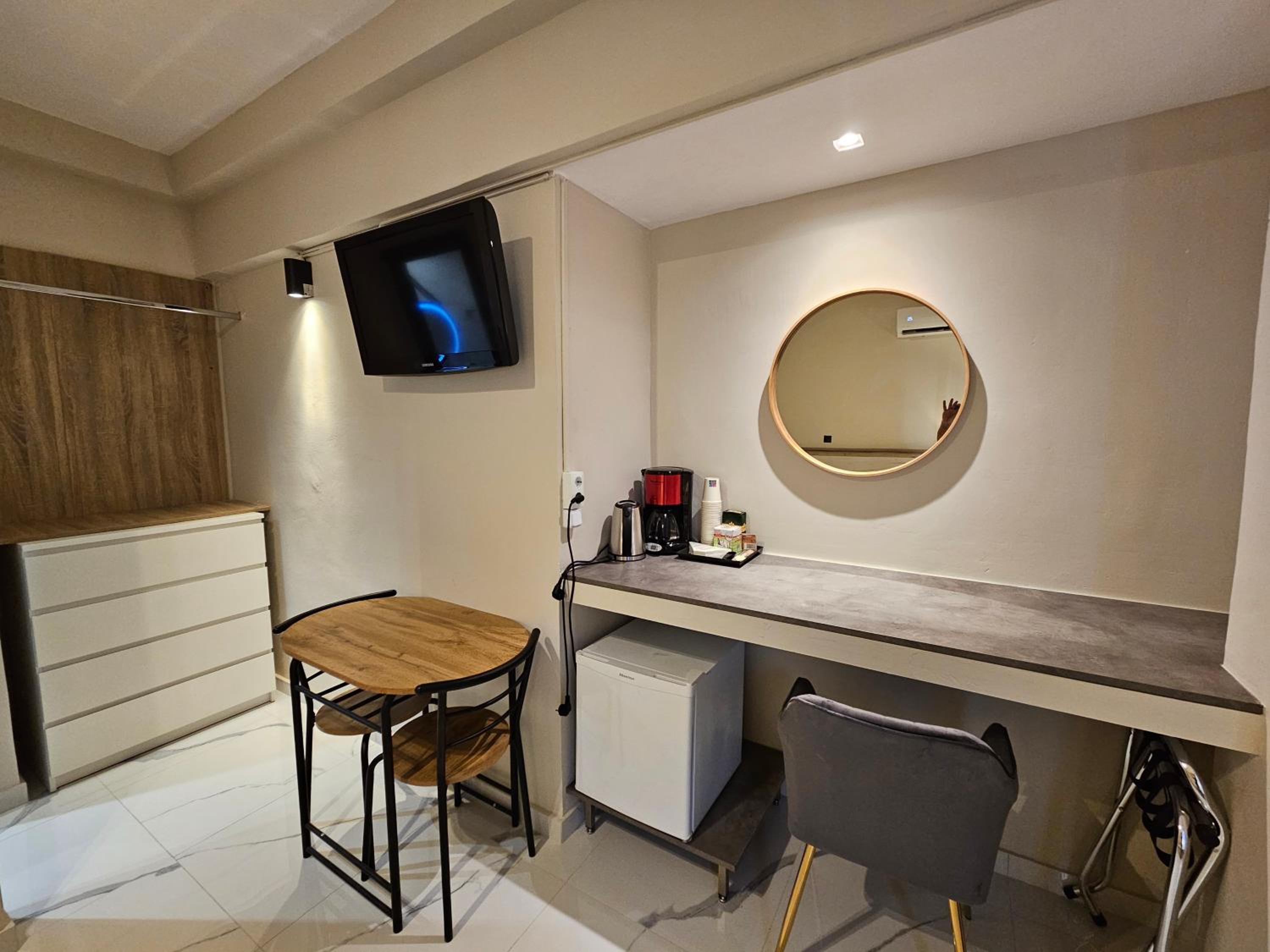 hotel room