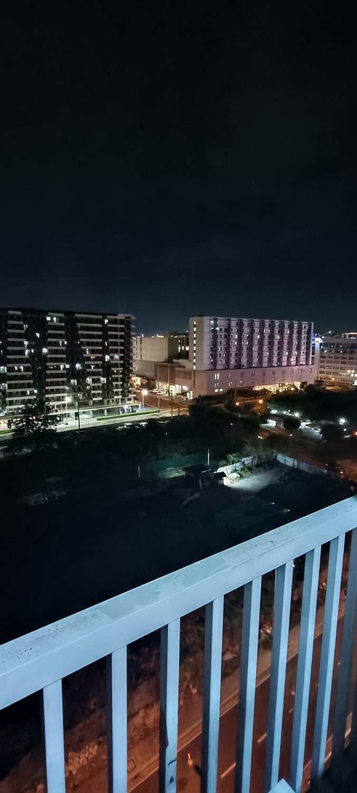Amigo's Place at Sea Residences view 5